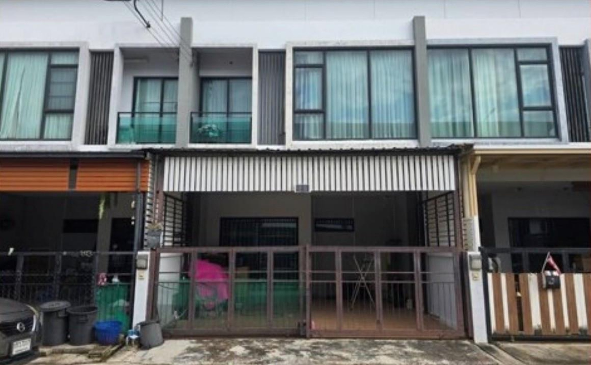 ทรัพย์สถาบันโดย GHB ทาวน์เฮาส์ เดอะริคโค้ทาวน์พหลโยธิน