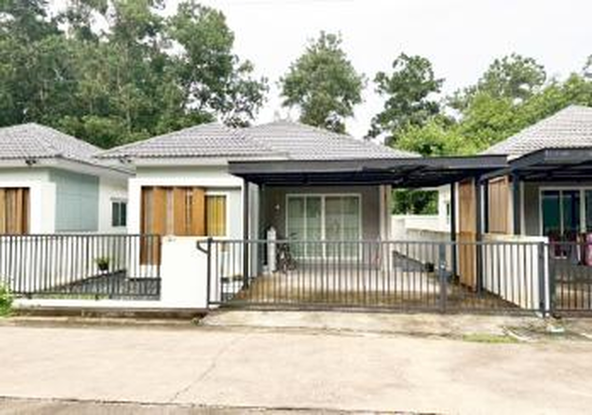 ทรัพย์สถาบันโดย GHB บ้านแฝด ชัยสมบูรณ์สุข 3