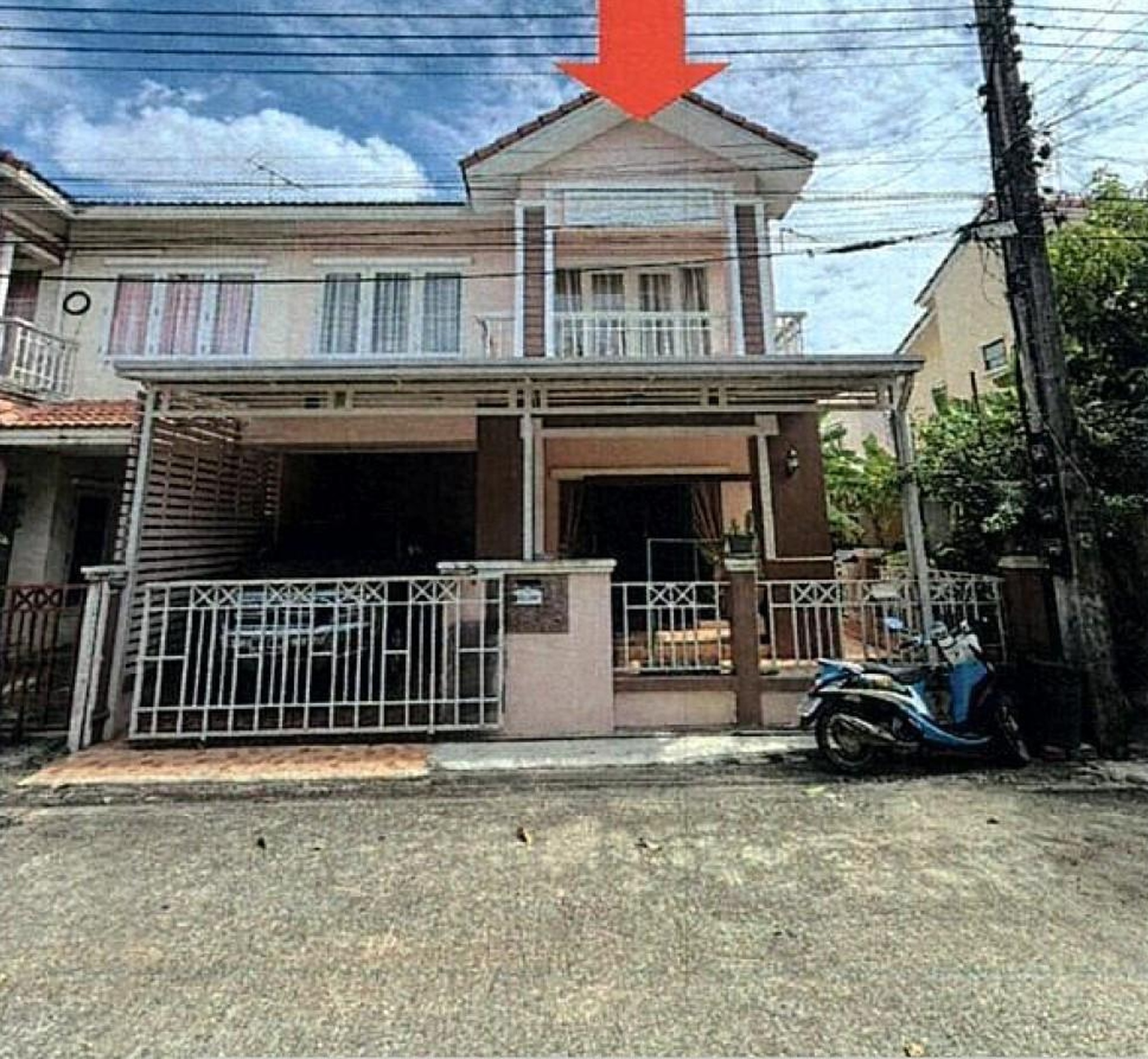 ทรัพย์สถาบันโดย GHB ทาวน์เฮาส์ บ้านฟ้าปิยรมย์ เรือนพฤกษ์ วงแหวน-ลำลูกกา คลอง 6 (Baanfah Piyarom Ruean Phruek Wongwaen-Lumlukka Klong 6)