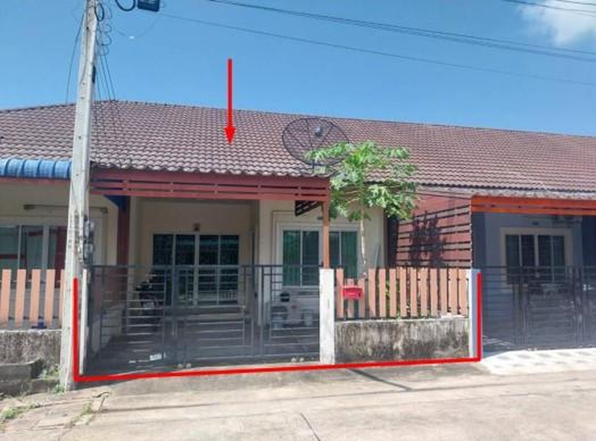 ทรัพย์สถาบันโดย GHB ทาวน์เฮาส์ 9999 วิลเลจ (9999 Village)