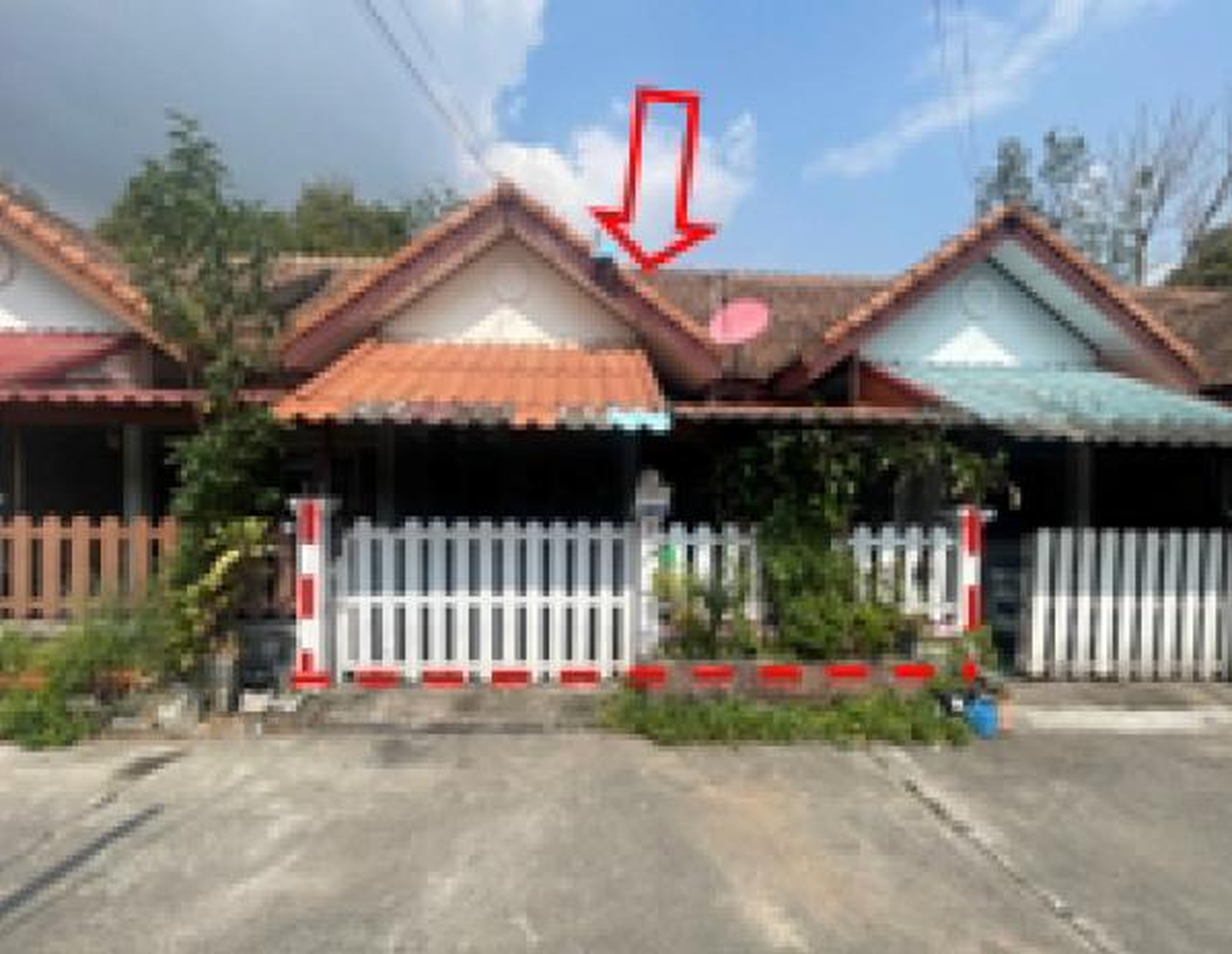 ทรัพย์สถาบันโดย GHB ทาวน์เฮาส์ แวนด้า การ์เด้นท์