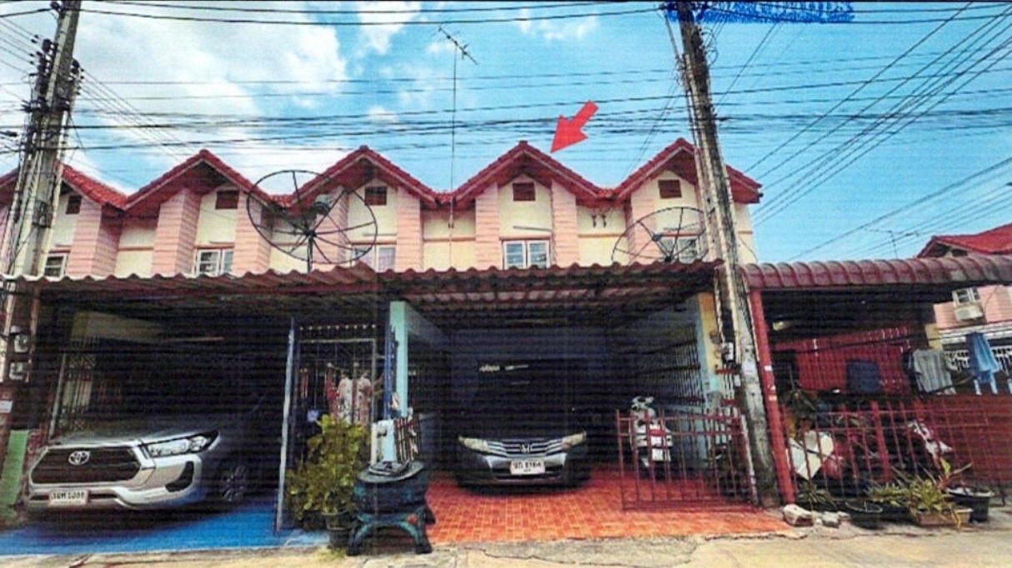 ทรัพย์สถาบันโดย GHB ทาวน์เฮาส์ ซอยบ้านหนองไผ่กลางดอน ถนนศุขประยูร (ทล.315)