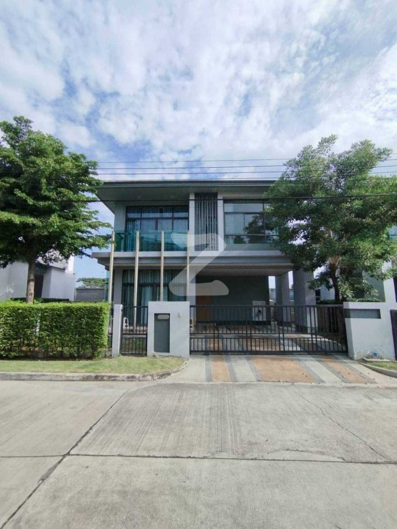 📢 ขาย‼️บ้านเดี่ยว 2 ชั้น ✅ บ้านพร้อมที่ดิน ขนาด 52.5 ตรว.  หมู่บ้านเศรษฐสิริ ศรีนครินทร์-พระราม 9          : เจ้าของขายเอง (งดรับนายหน้า)