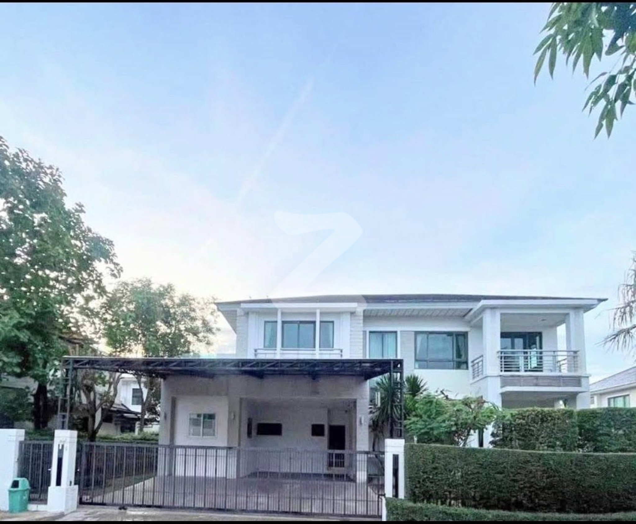 บ้านให้เช่า “เจ้าของ” ใกล้ “โรงเรียนนานาชาติ DBS” ห้าง เซ็นทรัลเวสต์วิลล์ และเซ็นทรัลเวสต์เกต ติด เซเว่นอีเลฟเว่น￼” 🏡 บ้าน 5 ห้องนอนสุดหรูให้เช่า  : เจ้าของให้เช่าเอง (งดรับนายหน้า)