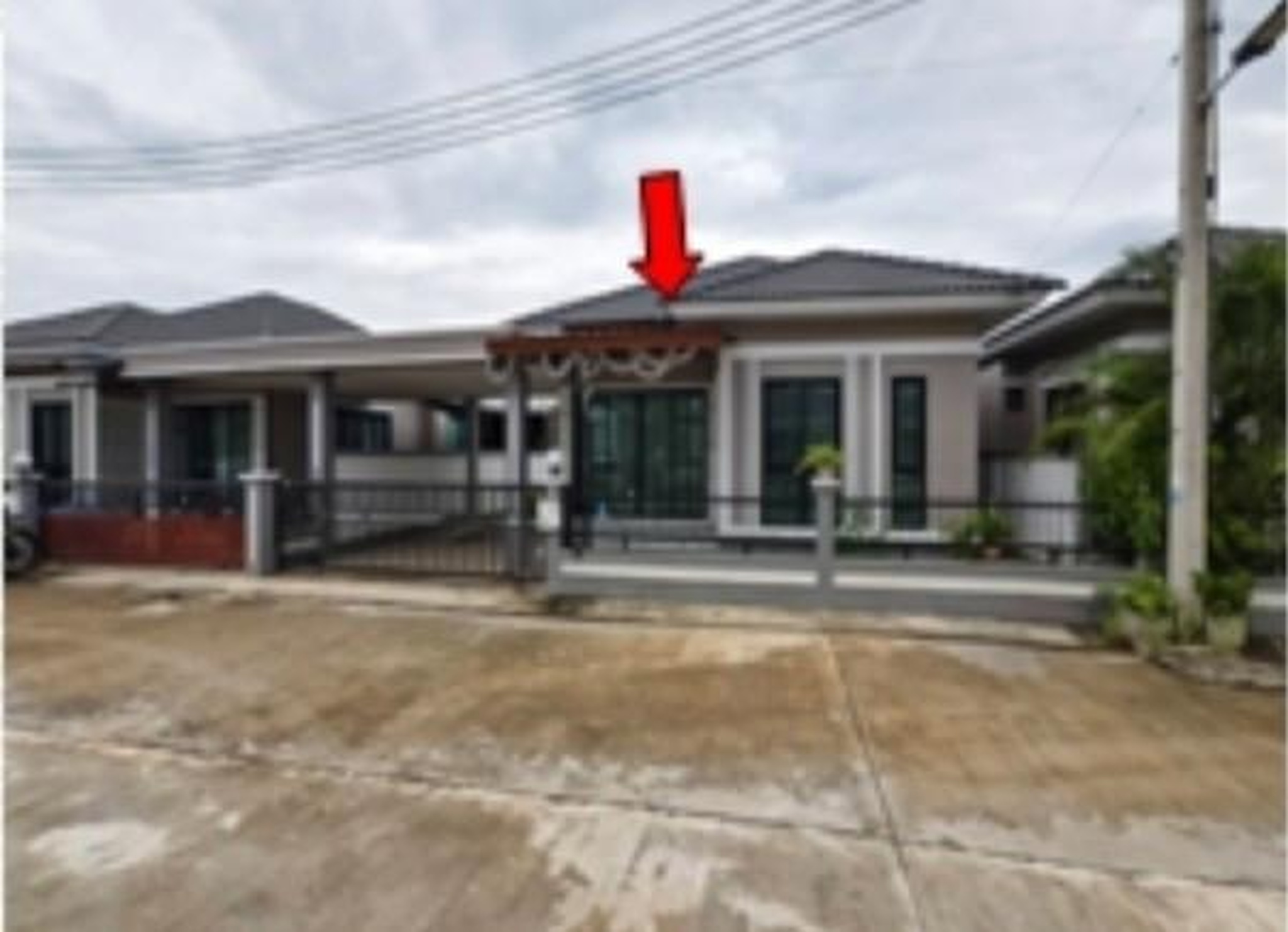 ทรัพย์สถาบันโดย GHB บ้านแฝด เพชรลดา