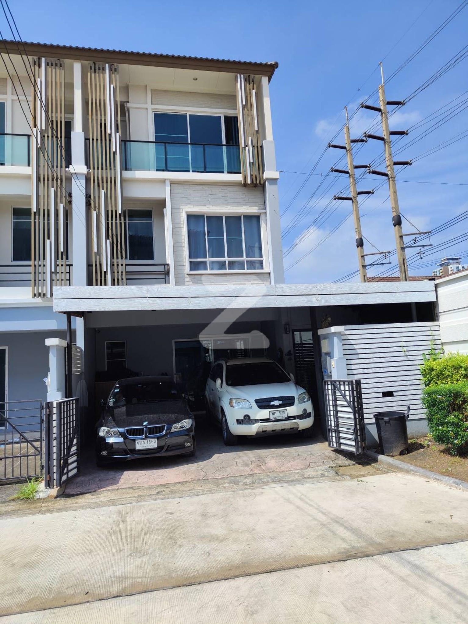 ขาย(บ้านมือสอง) (เจ้าของขายเอง) โครงการ :  The Plant citi แจ้งวัฒนะ ทาวน์โฮม 3 ชั้น หลังมุม                      : เจ้าของขายเอง (งดรับนายหน้า)