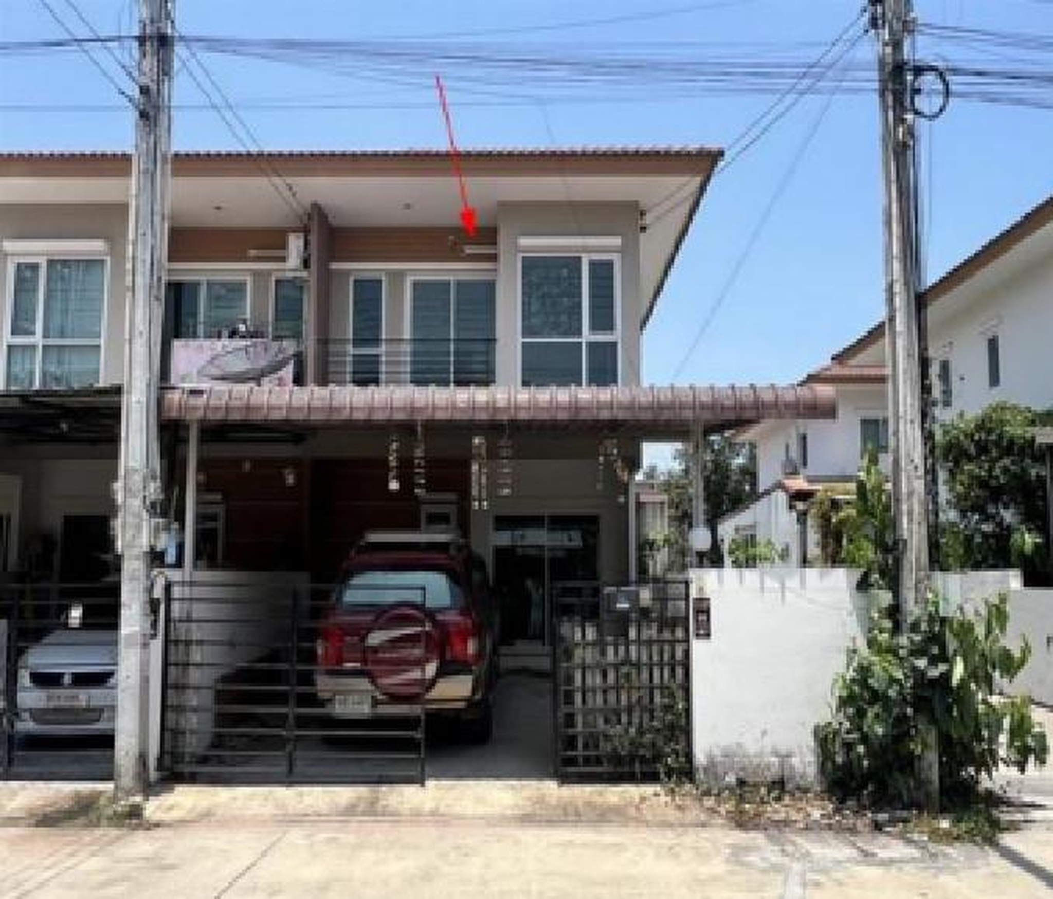 ทรัพย์สถาบันโดย GHB ทาวน์เฮาส์ ปรียาวุฒิ 331 (Preeyawut 331)