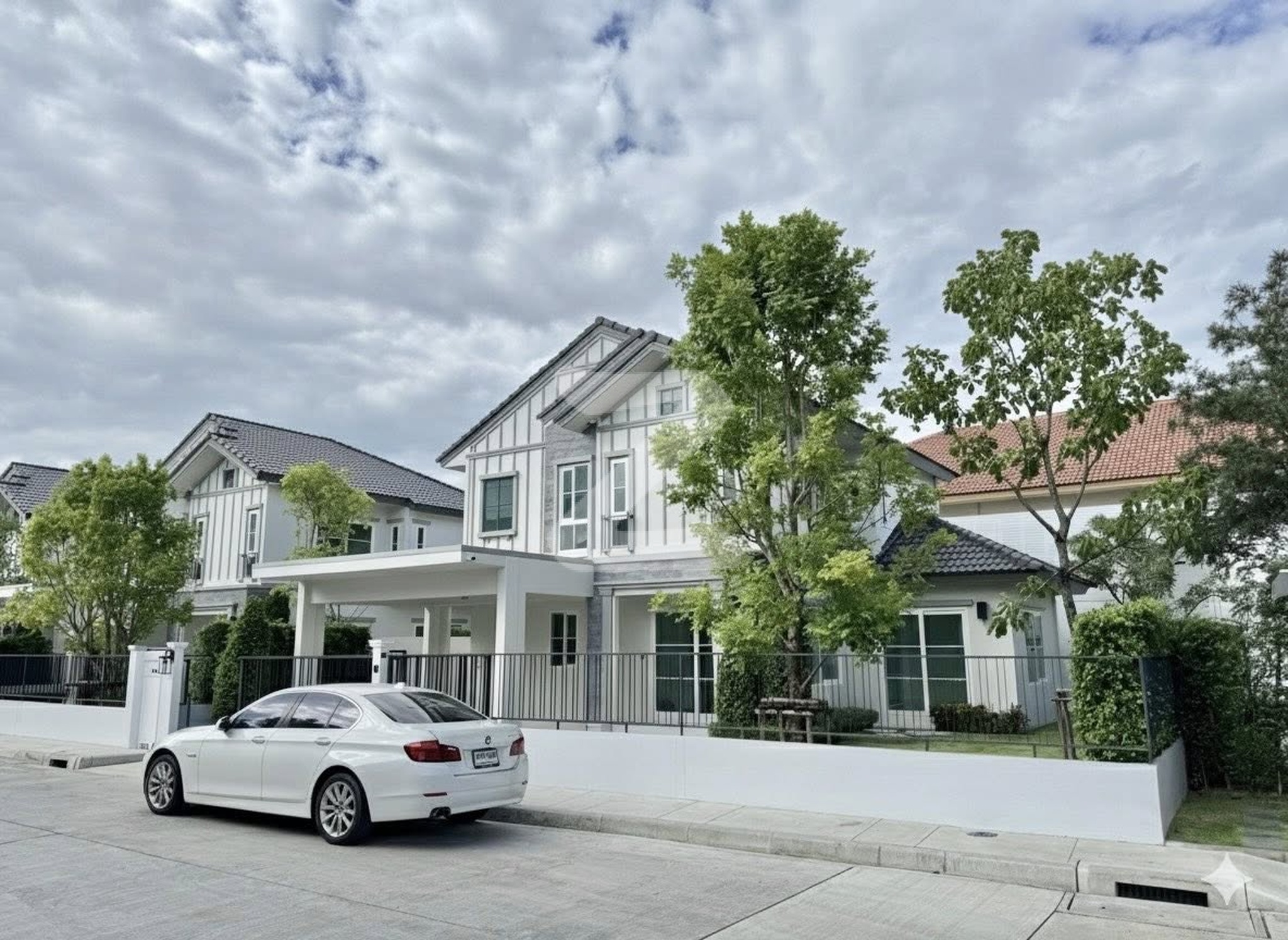 Owner's post ( Agent welcome ) ให้เช่าบ้านเดี่ยว Villagio ศรีนครินทร์ -บางนา 3                                   : เจ้าของให้เช่าเอง (งดรับนายหน้า)