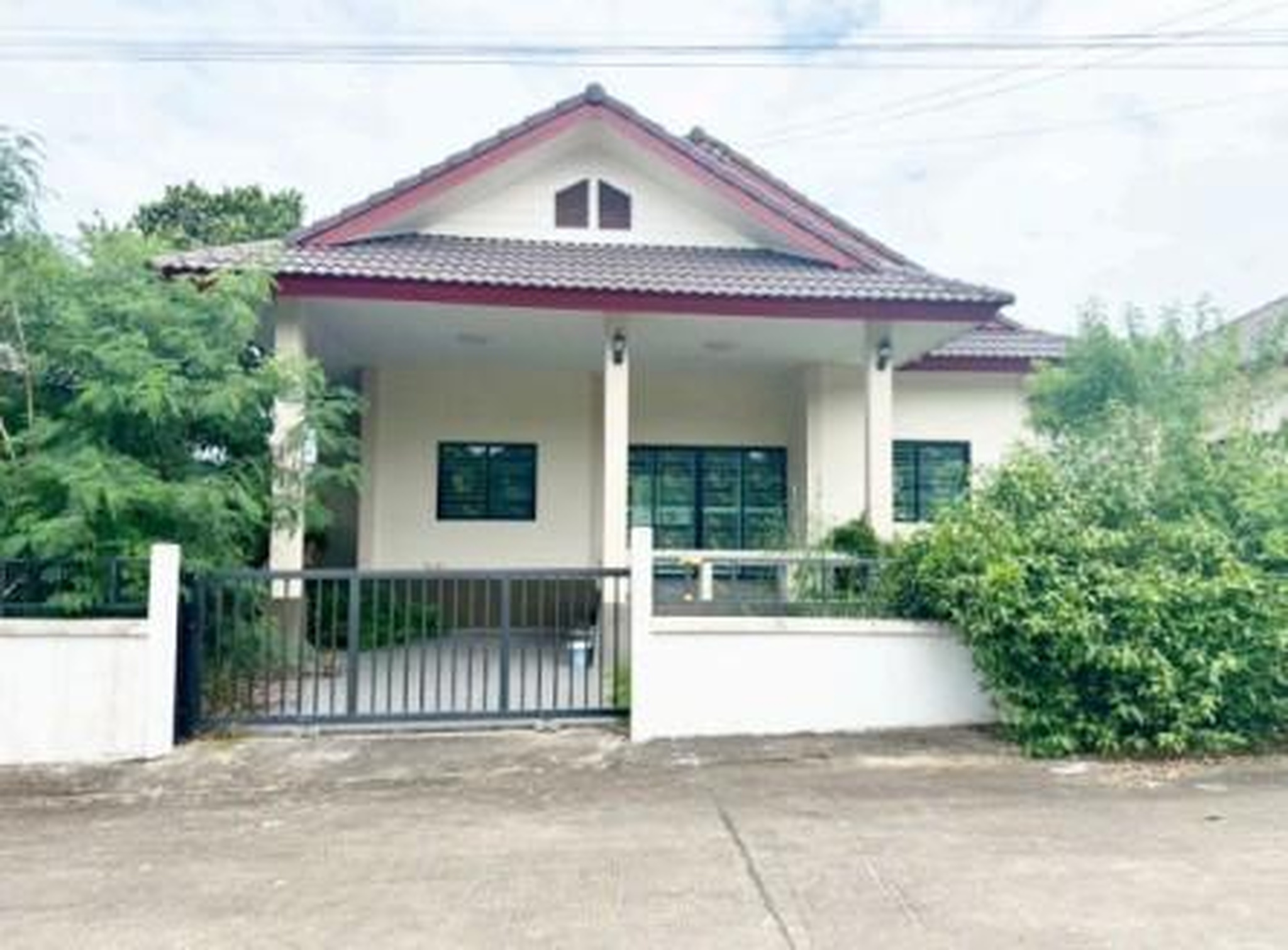 ทรัพย์สถาบันโดย GHB บ้านเดี่ยว วโรรส 11 (จ.ระยอง)