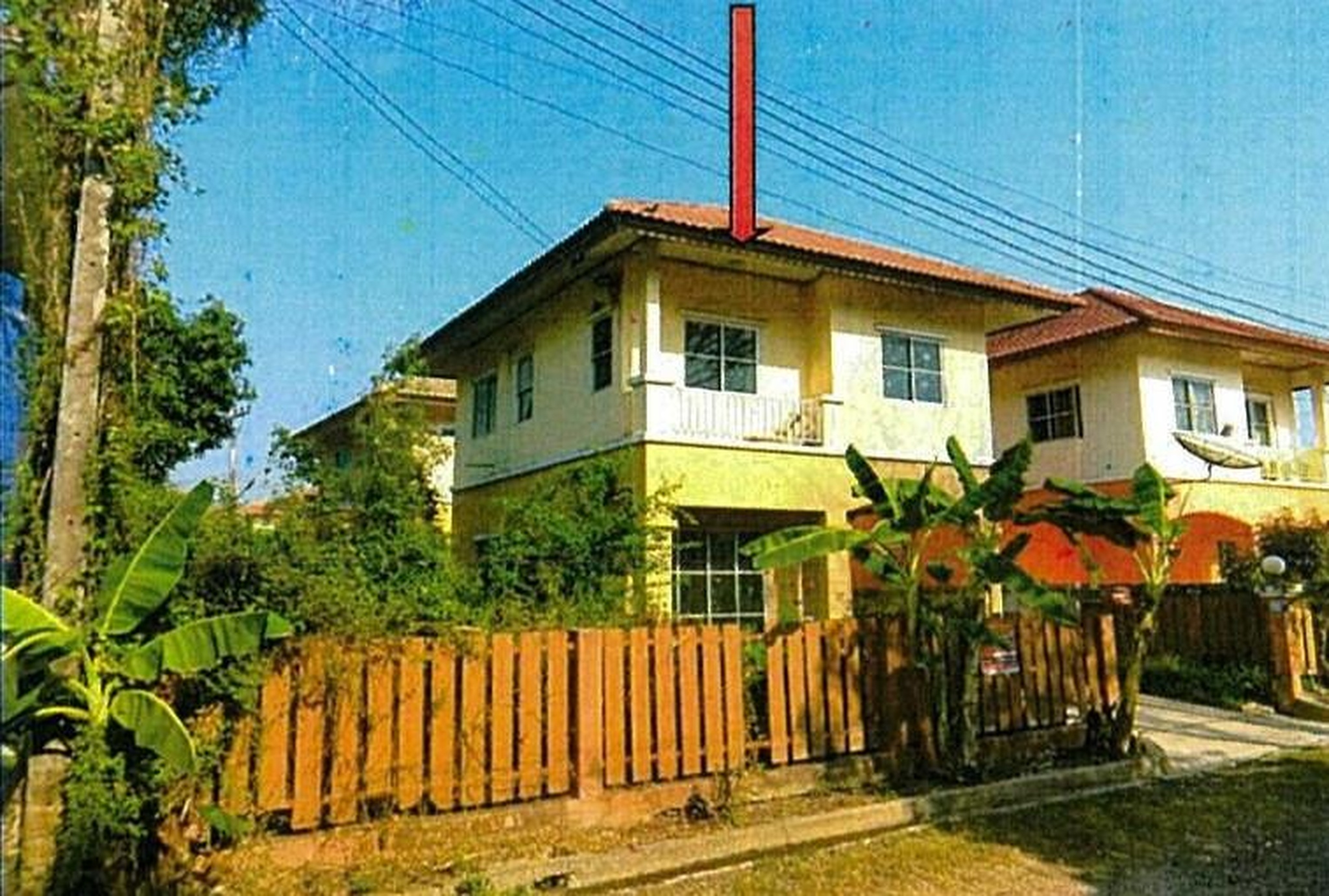 ทรัพย์สถาบันโดย อาคารสงเคราะห์ บ้านเดี่ยว เดอะรอยัลลากูล