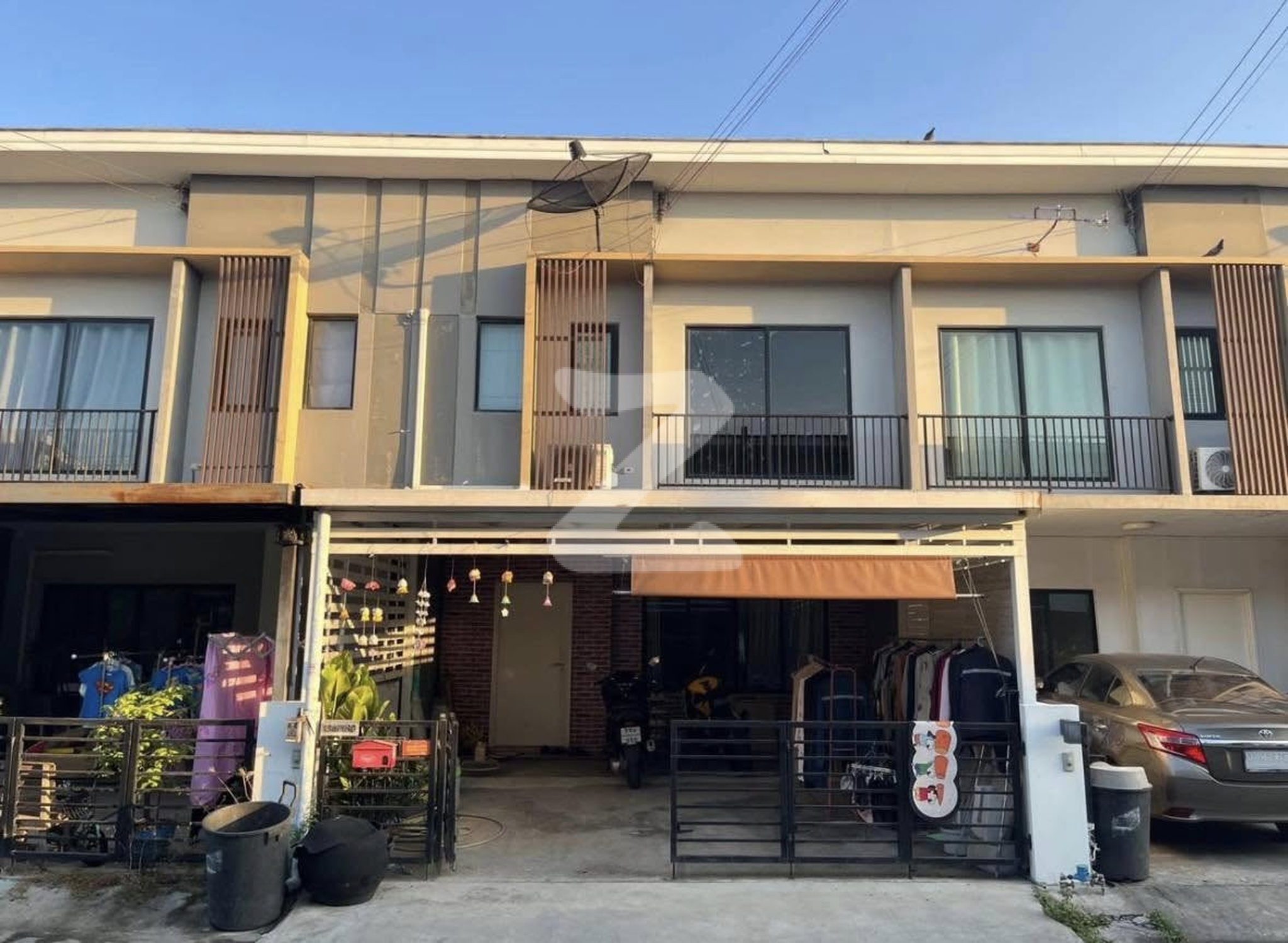 ขายบ้านด่วนค่ะ เจ้าของบ้านขายเองค่ะ🏡 3 ห้องนอน 2 ห้องน้ำ - ทาวน์เฮาส์                               : เจ้าของขายเอง (งดรับนายหน้า)