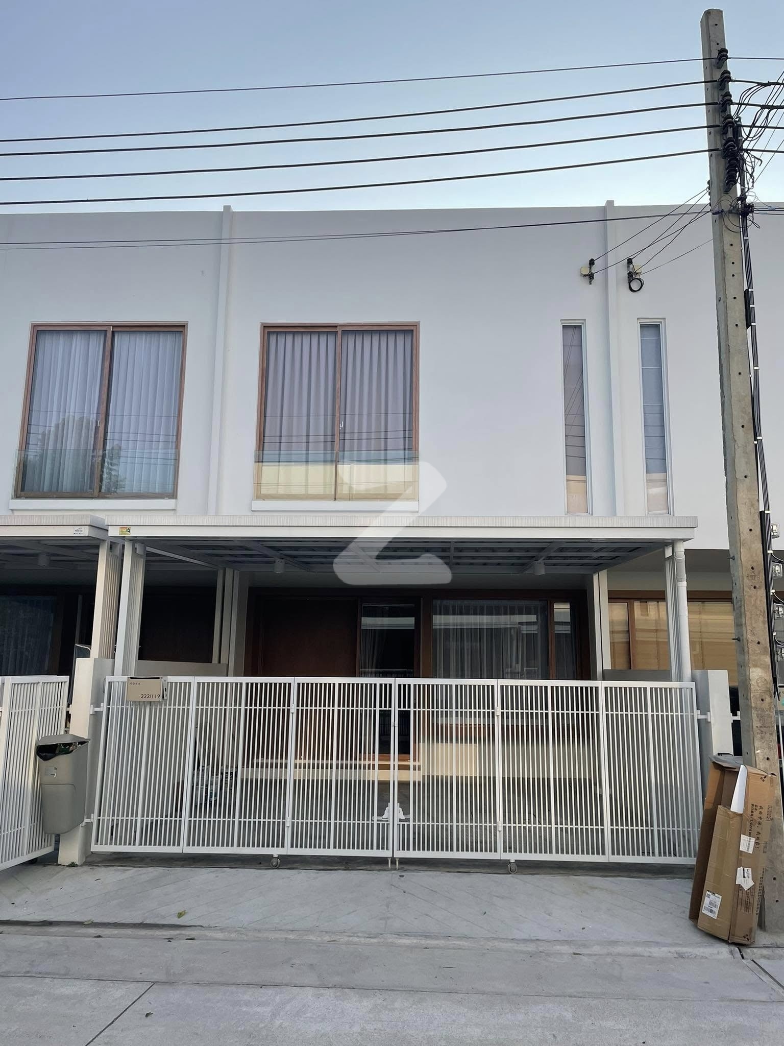 *** เจ้าของปล่อยเช่าเอง *** *สามารถนัดเข้าดูบ้านได้ แจ้งล่วงหน้า 2-3 วัน* **เข้าพักได้ วันที่ 01/05/69** : เจ้าของให้เช่าเอง (งดรับนายหน้า)