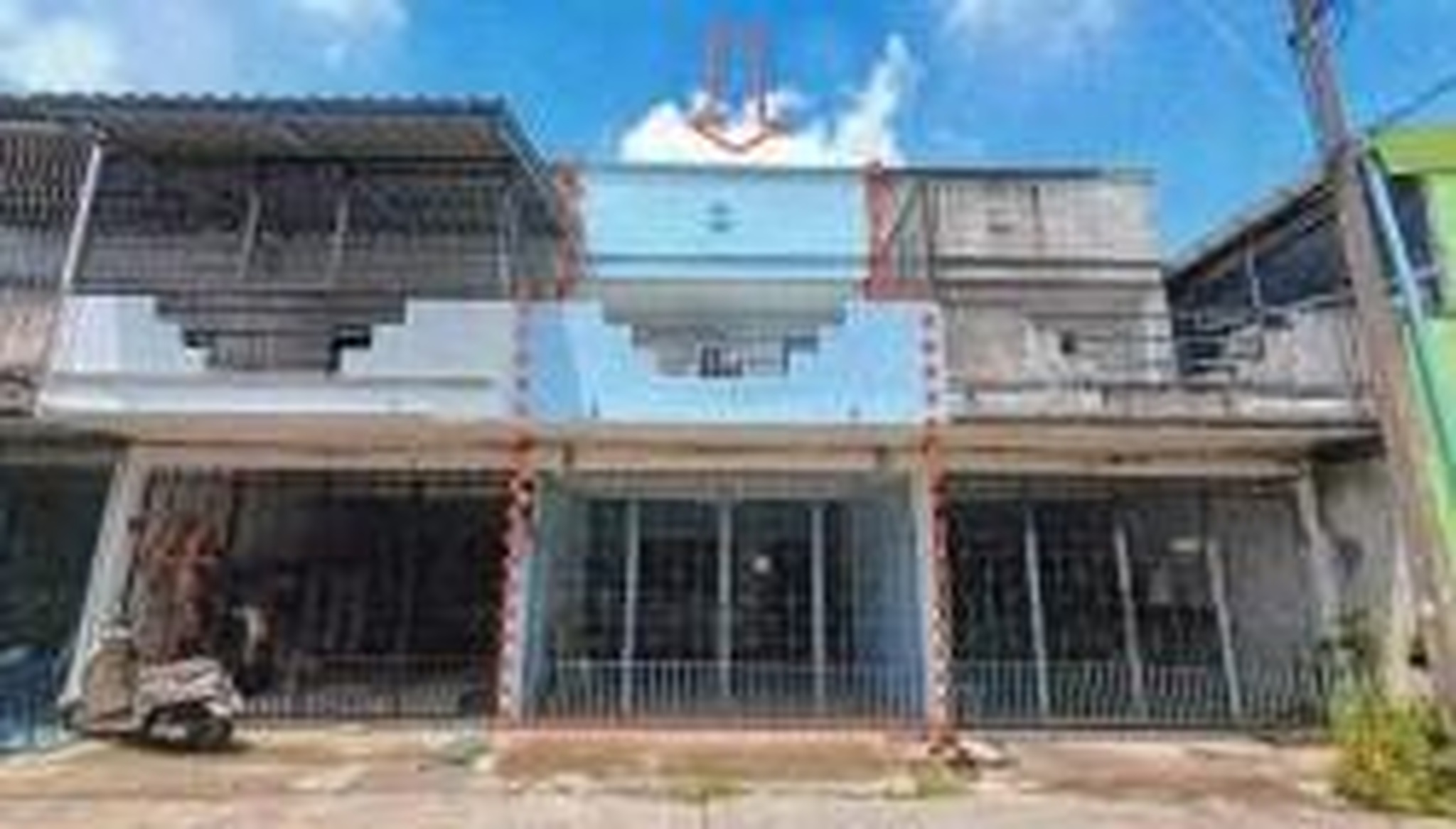 ทรัพย์สถาบันโดย GHB ทาวน์เฮาส์ ซอยท่าเคียน 9 ถนนเพชรเกษม ซอย 27