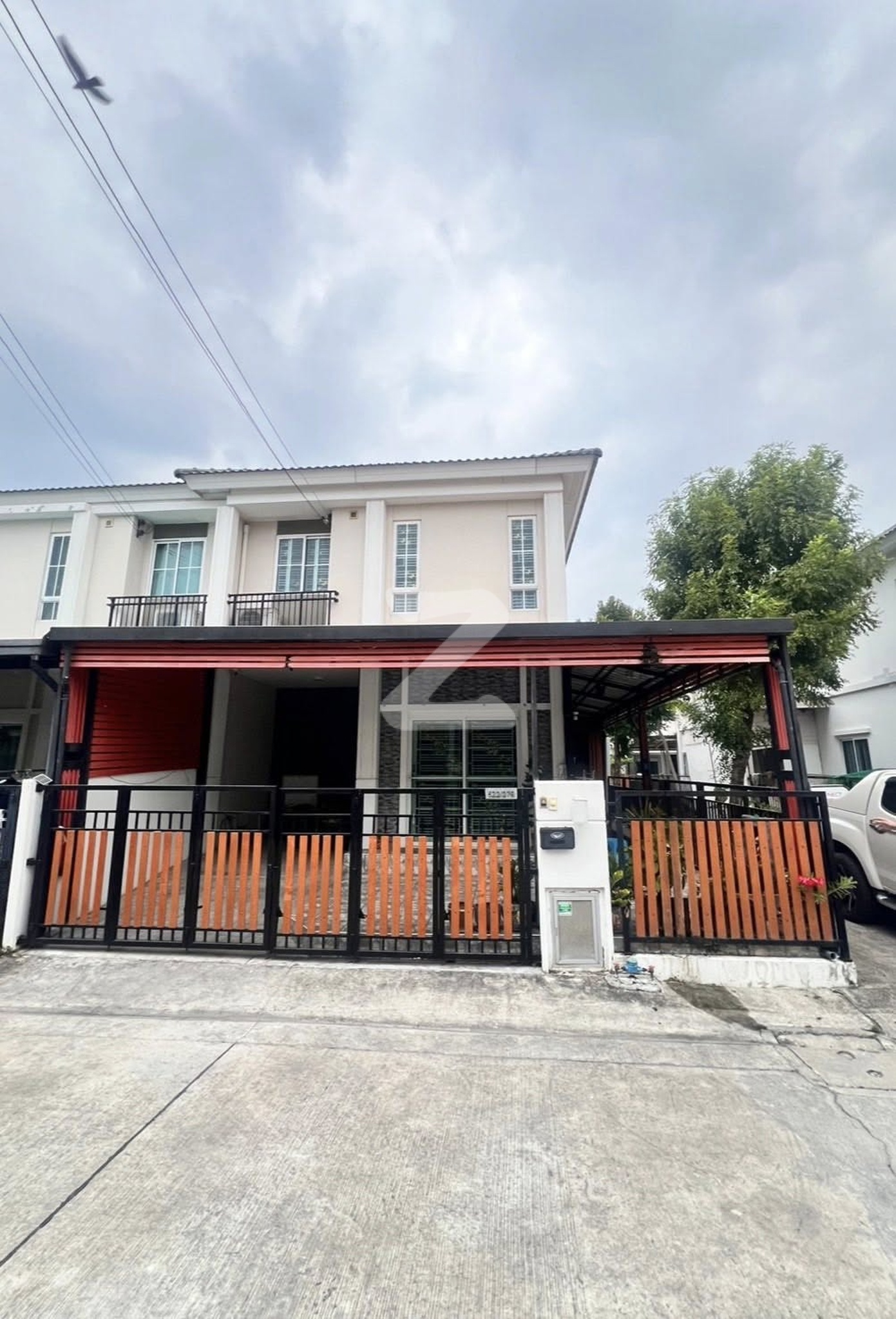 🏠ทาวน์โฮม เดอะ คอนเนค บางนา - สุวรรณภูมิ 📌แปลงมุม                                               : เจ้าของขายเอง (งดรับนายหน้า)