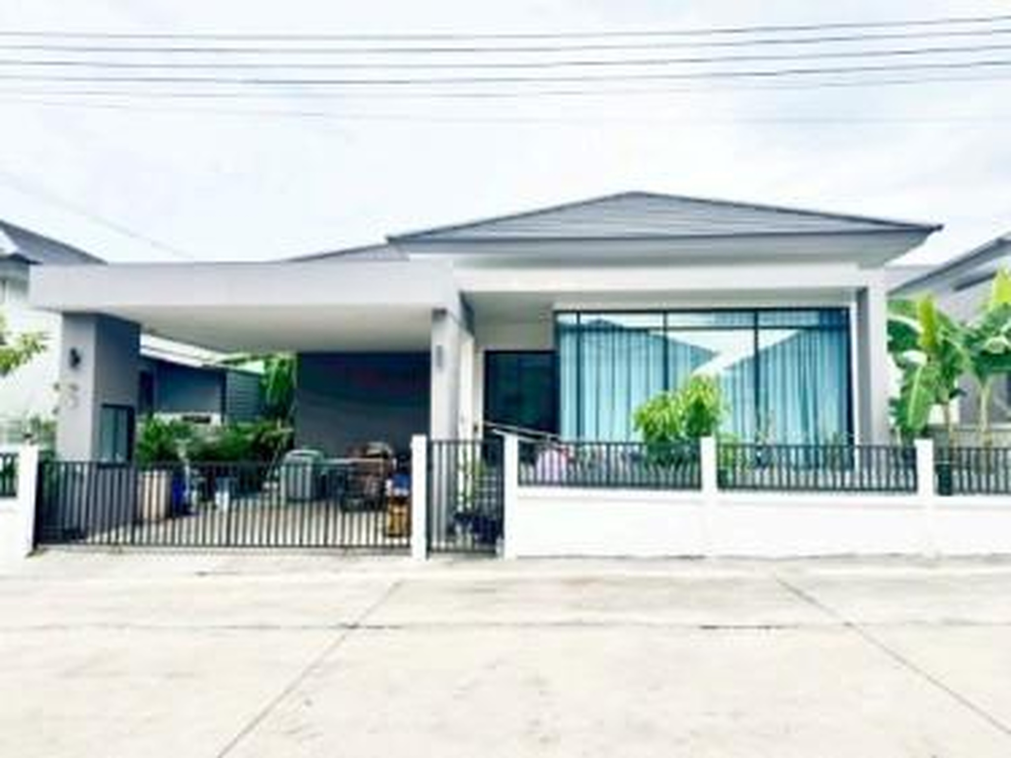 ทรัพย์สถาบันโดย GHB บ้านเดี่ยว เดอะ วิลเลจ 2 นิคมพัฒนา (จ.ระยอง) (The Village 2 Nikhompattana Sai 11 Soi 9)