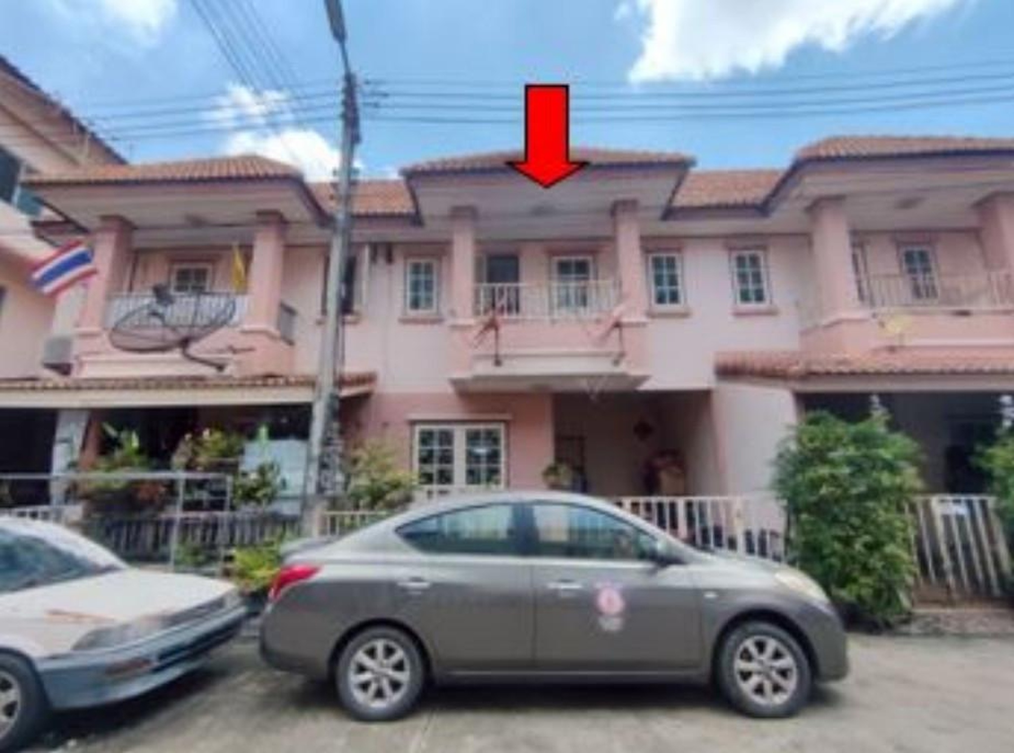 ทรัพย์สถาบันโดย GHB ทาวน์เฮาส์ ซอยเทศบาล4 ถนนปทุมธานี-บางเลน