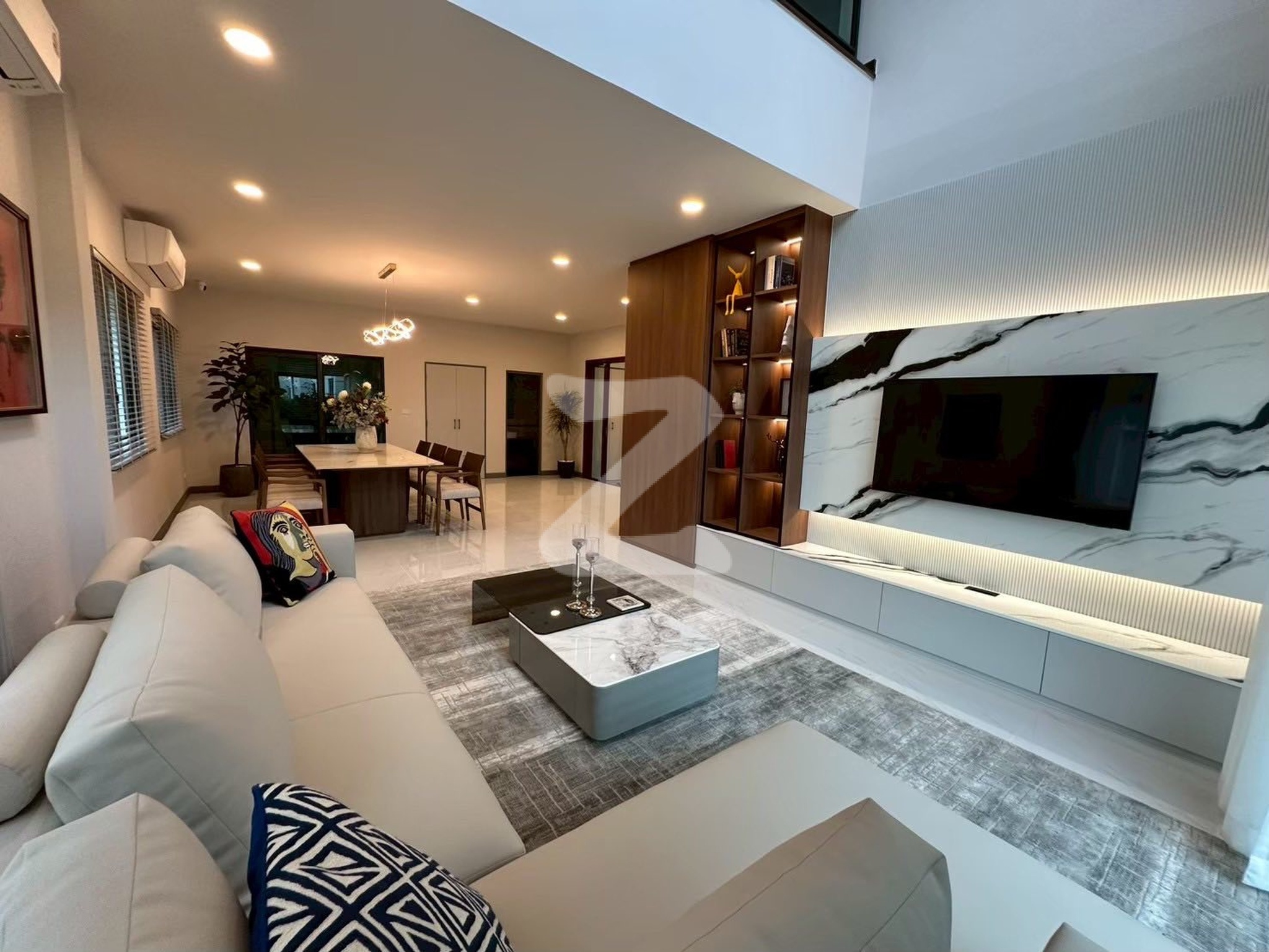 (Owner post เจ้าของโพสต์เองคะ)  Brand new fully furnished luxury home for rent at The City Bangna : few steps to  Mega bangna : เจ้าของให้เช่าเอง (งดรับนายหน้า)
