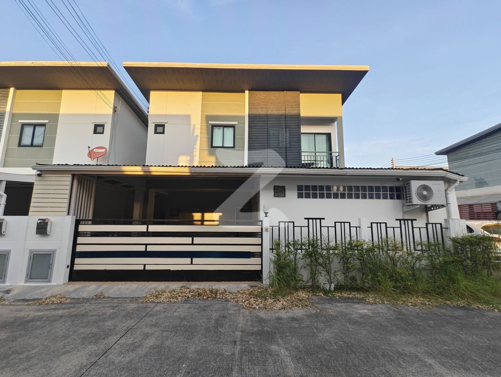 🎉🎉🎉 เจ้าของขายเอง (ยินดีรับนายหน้า Agent) 🎉🎉🎉 🏡ขาย บ้านแฝดสไตล์บ้านเดี่ยว (ติดกันแค่หลังคาโรงจอดรถ) 🌟 หมู่บ้าน The Wish@Khaolam   : เจ้าของขายเอง (งดรับนายหน้า)