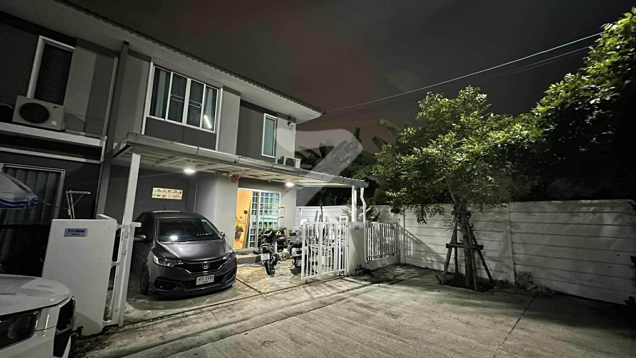 🏡 ปล่อยเช่าด่วน! ทาวน์เฮาส์หลังริม บรรยากาศดี พร้อมอยู่ 🤍 1 มีนาคม 2569 (หรือเร็วกว่านั้น 5-10 วัน) 📍 โครงการพฤกษา วิลล์ 71/2 บางละมุง  : เจ้าของให้เช่าเอง (งดรับนายหน้า)
