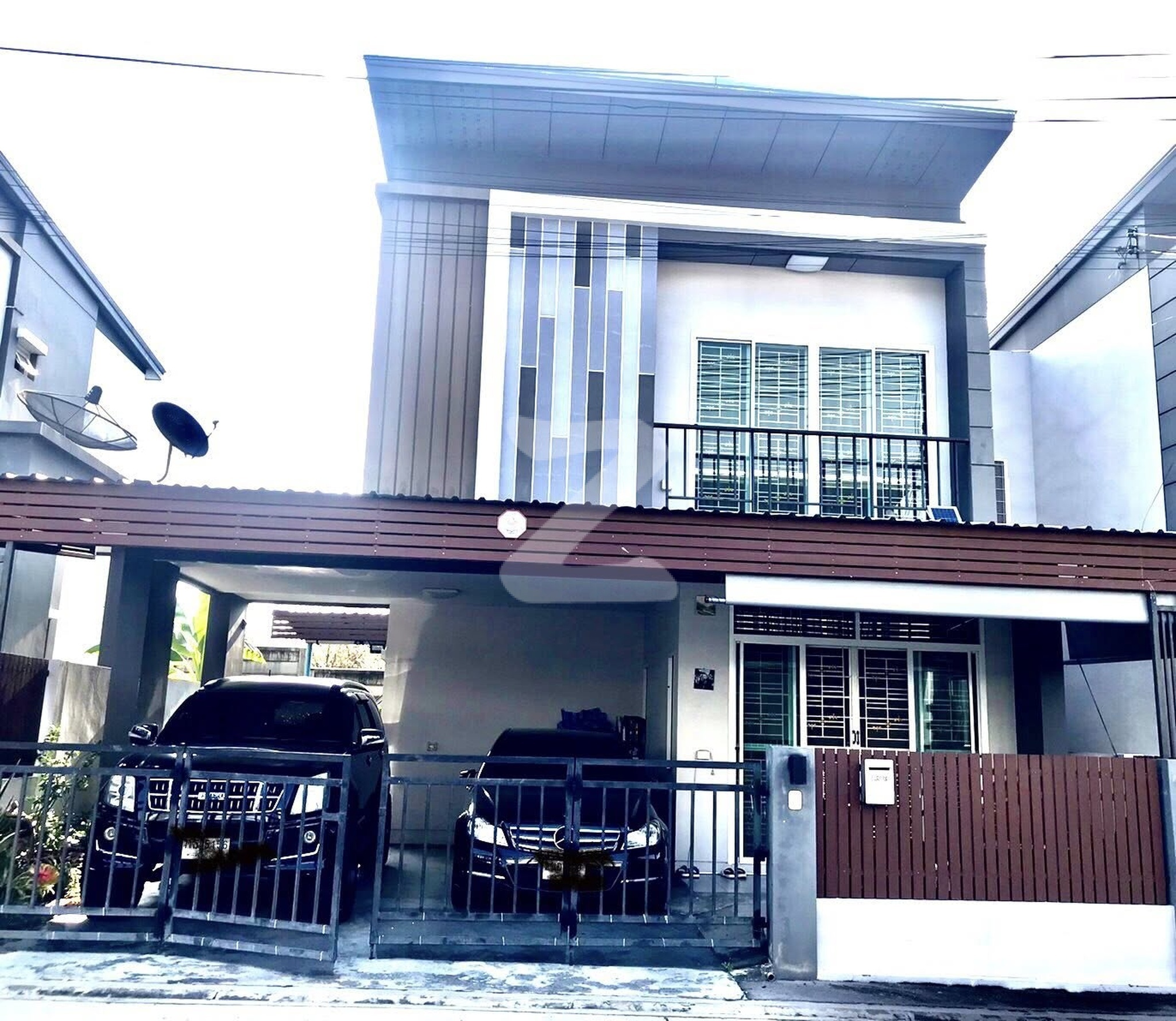 เจ้าของขายเอง 🏡บ้านแฝด 2ชั้น นาพร้าว ใกล้ J-park ทำเลดี ใจกลางศรีราชา หมู่บ้าน ทริโอทาวน์   อายุบ้าน6ปี สภาพ95% : เจ้าของขายเอง (งดรับนายหน้า)