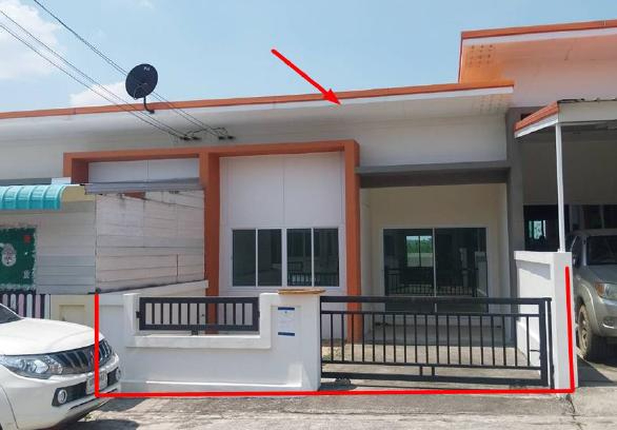 ทรัพย์สถาบันโดย GHB ทาวน์เฮาส์ แผ่นดินทอง ลิฟวิง โฮมส์ 2 (จ.ระยอง) (Pandintong Living Homes 2)