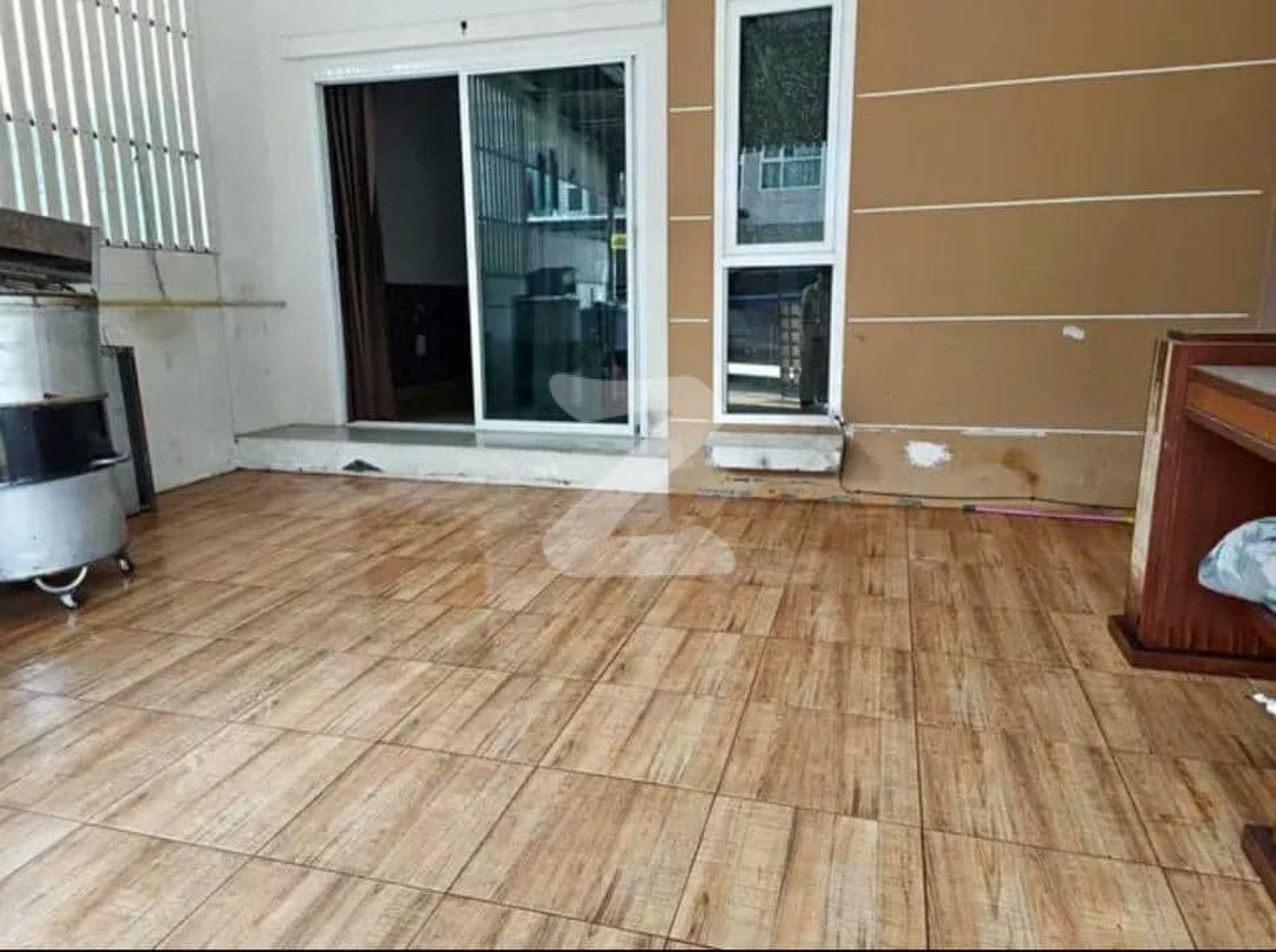 🚩ใครหาบ้านที่อยู่อาศัย  ใกล้โรบินสันบ่อวิน   ทาวน์โฮม 2 ชั้น  🏠หมู่บ้านปรียาวุฒิ 331 พันเสด็จนอก            : เจ้าของขายเอง (งดรับนายหน้า)