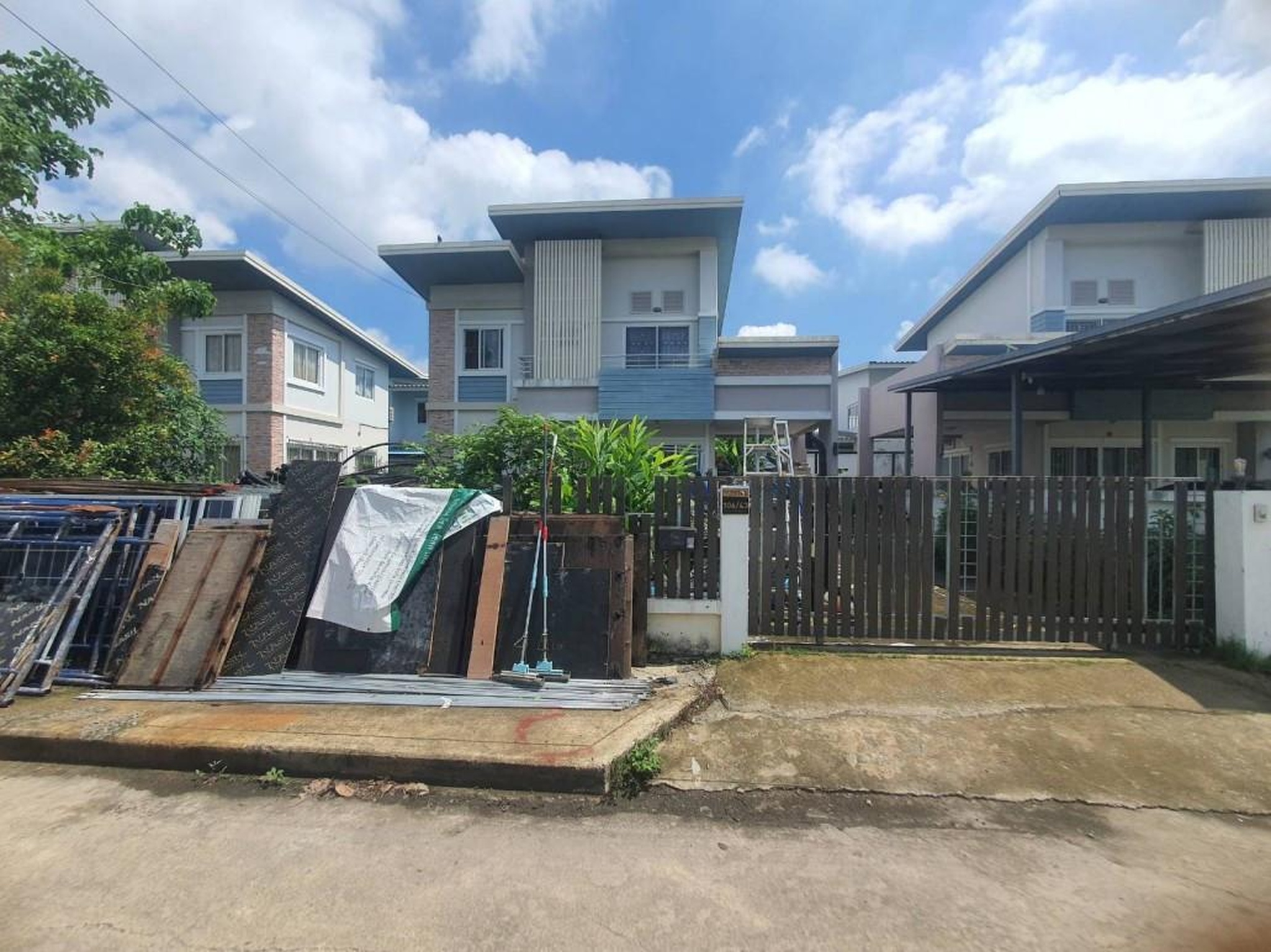 ทรัพย์สถาบันโดย GHB บ้านเดี่ยว ฟลอร่าวิลล์พาร์ค (Floraville Park Home @Suwintawong)