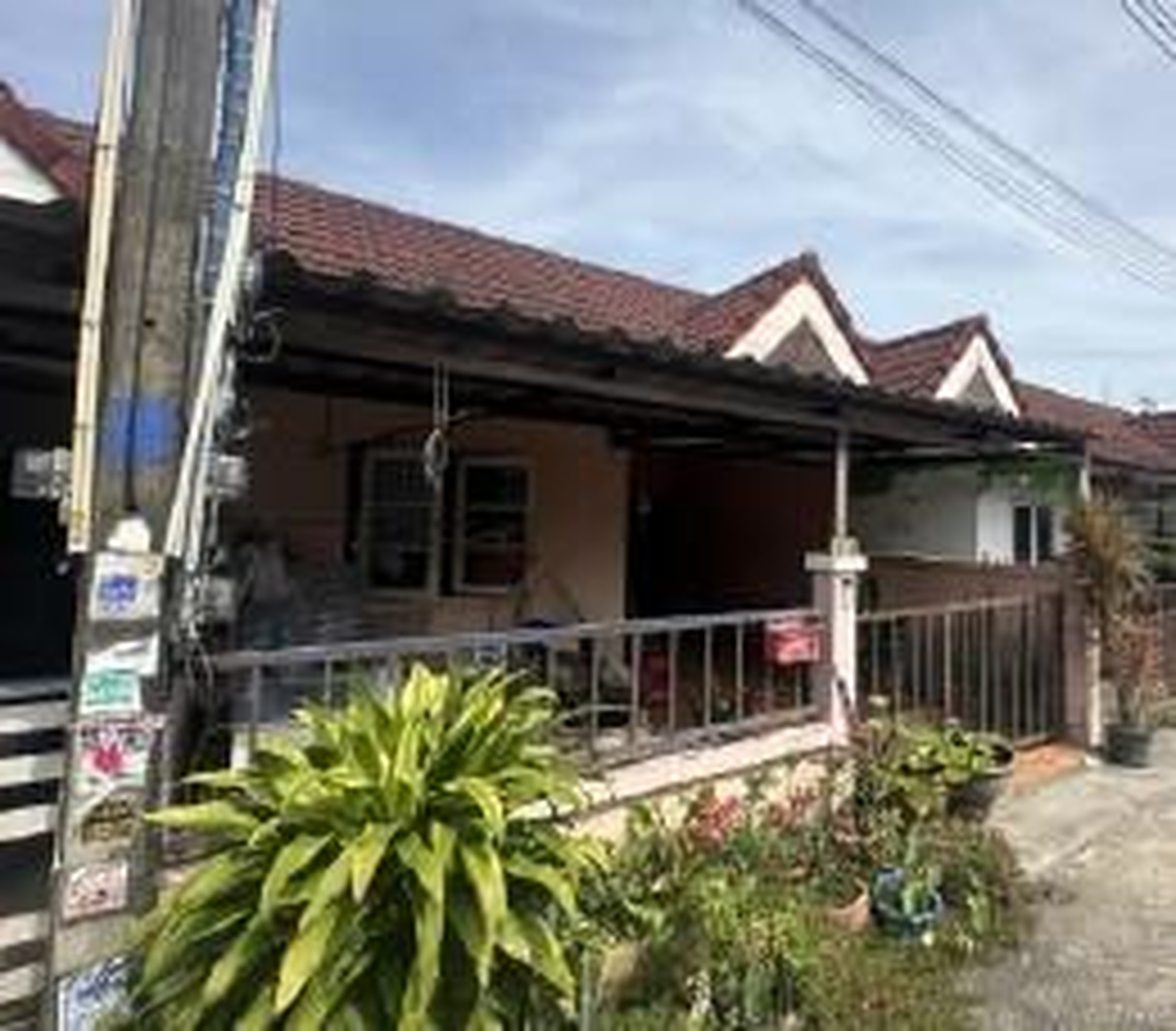 ทรัพย์สถาบันโดย GHB ทาวน์เฮาส์ สวนทอง 1 (Baan Phan Thong Thae 3)