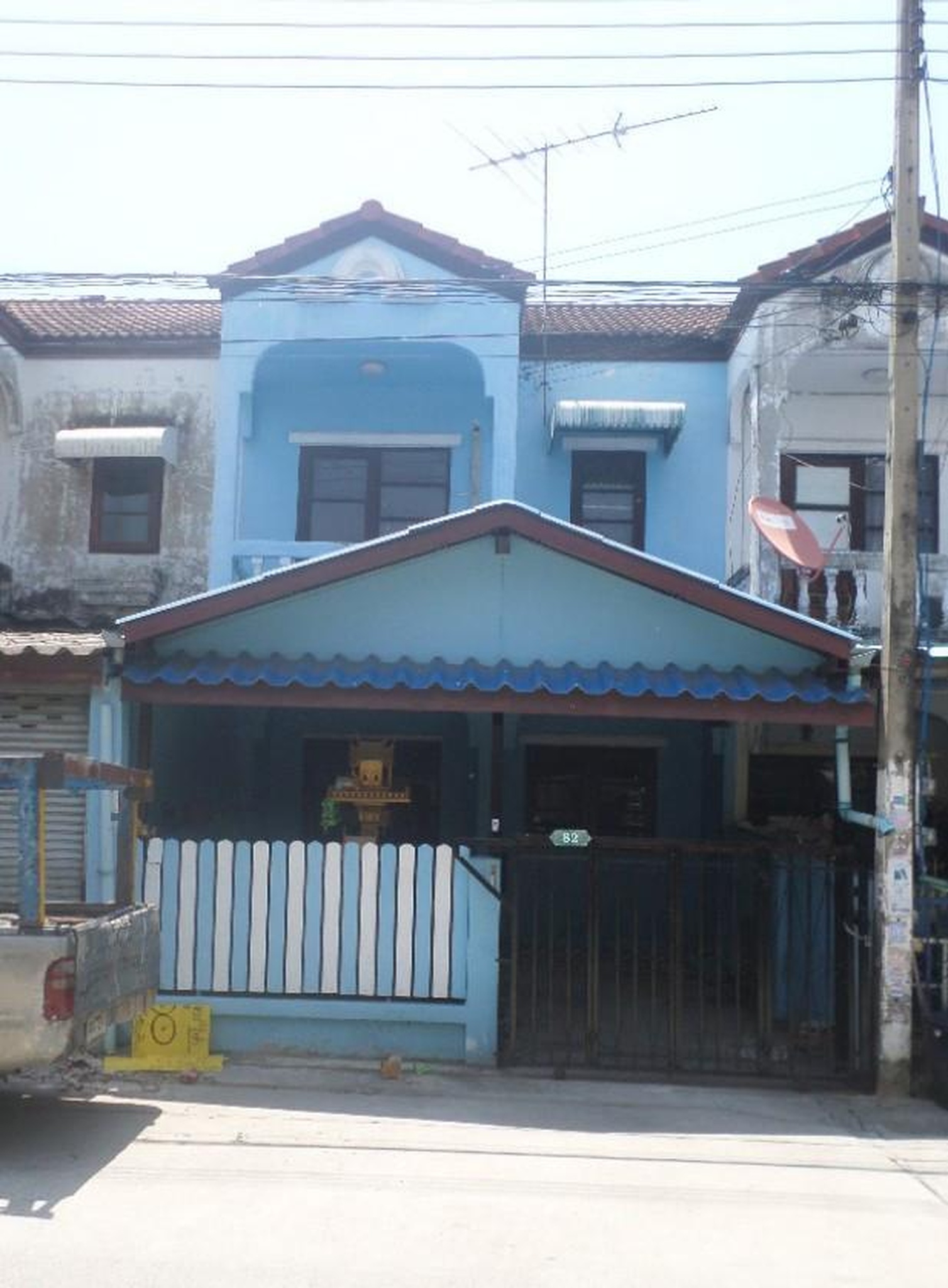 ทรัพย์สถาบันโดย GHB ทาวน์เฮาส์ บ้านธารารินทร์ ลำลูกกาคลอง 2 (Baan Thararin Lamlukka Klong 2)