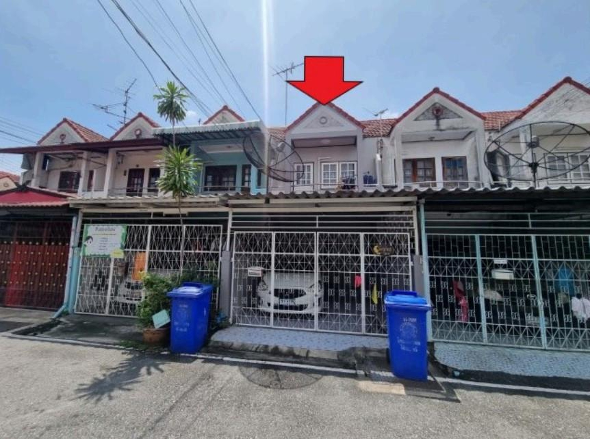 ทรัพย์สถาบันโดย GHB ทาวน์เฮาส์ เฟื่องฟ้าวิลล่า 9 เฟส 2