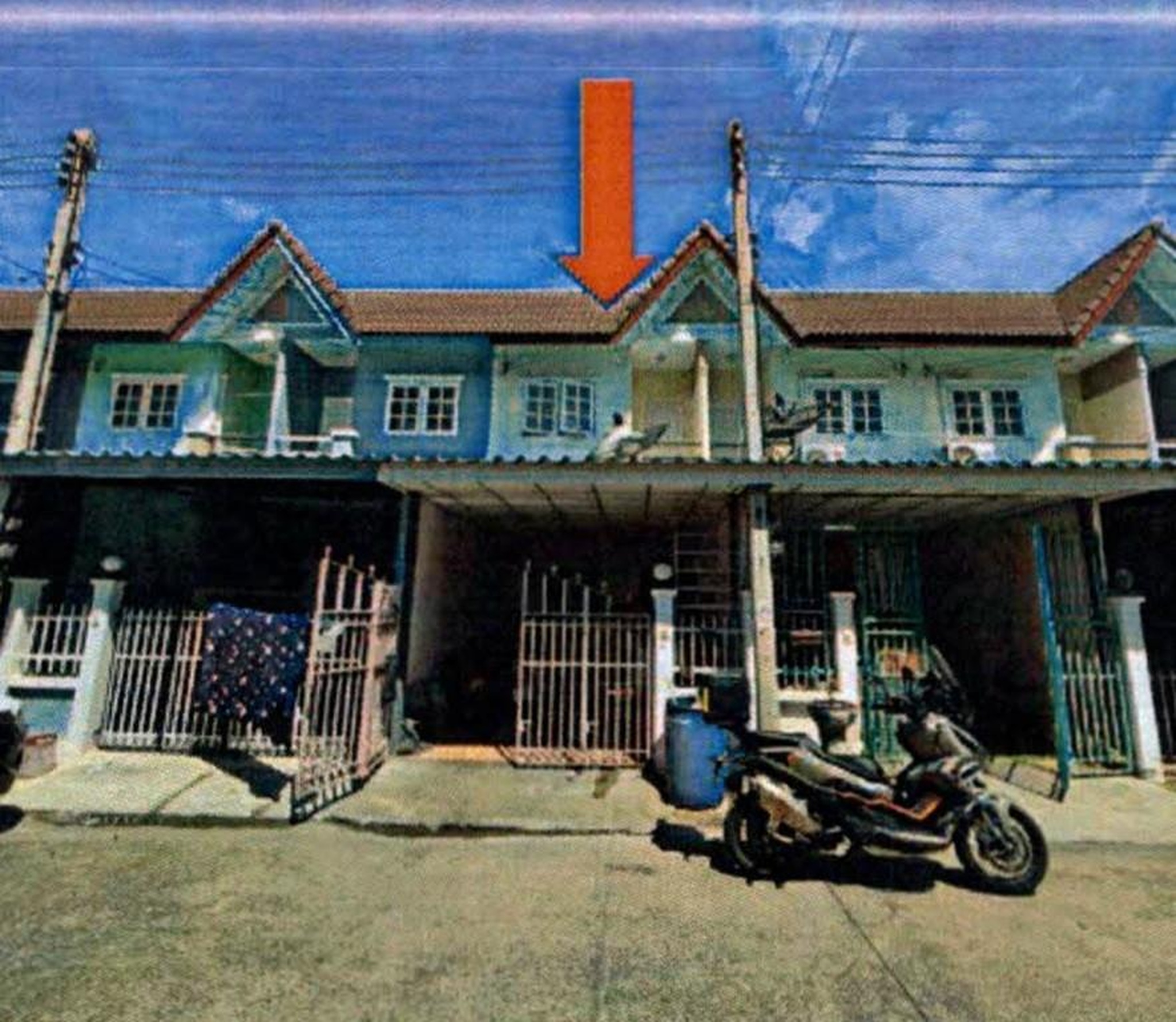 ทรัพย์สถาบันโดย GHB ทาวน์เฮาส์ ฉัตรไพลิน ลาดหลุมแก้ว (Chatrapailin Latlumkaew)
