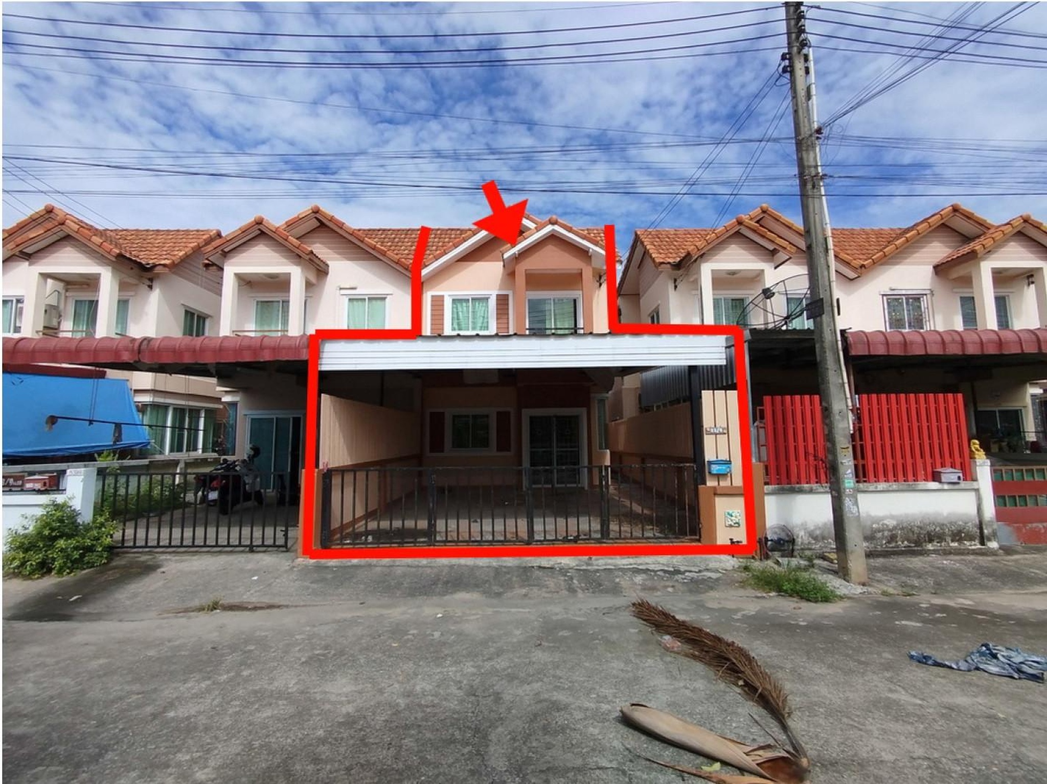 ทรัพย์สถาบันโดย GHB บ้านแฝด ซอยเทพซ้อน 5/1 / ม.เลกา ถนนหนองคล้าเก่า