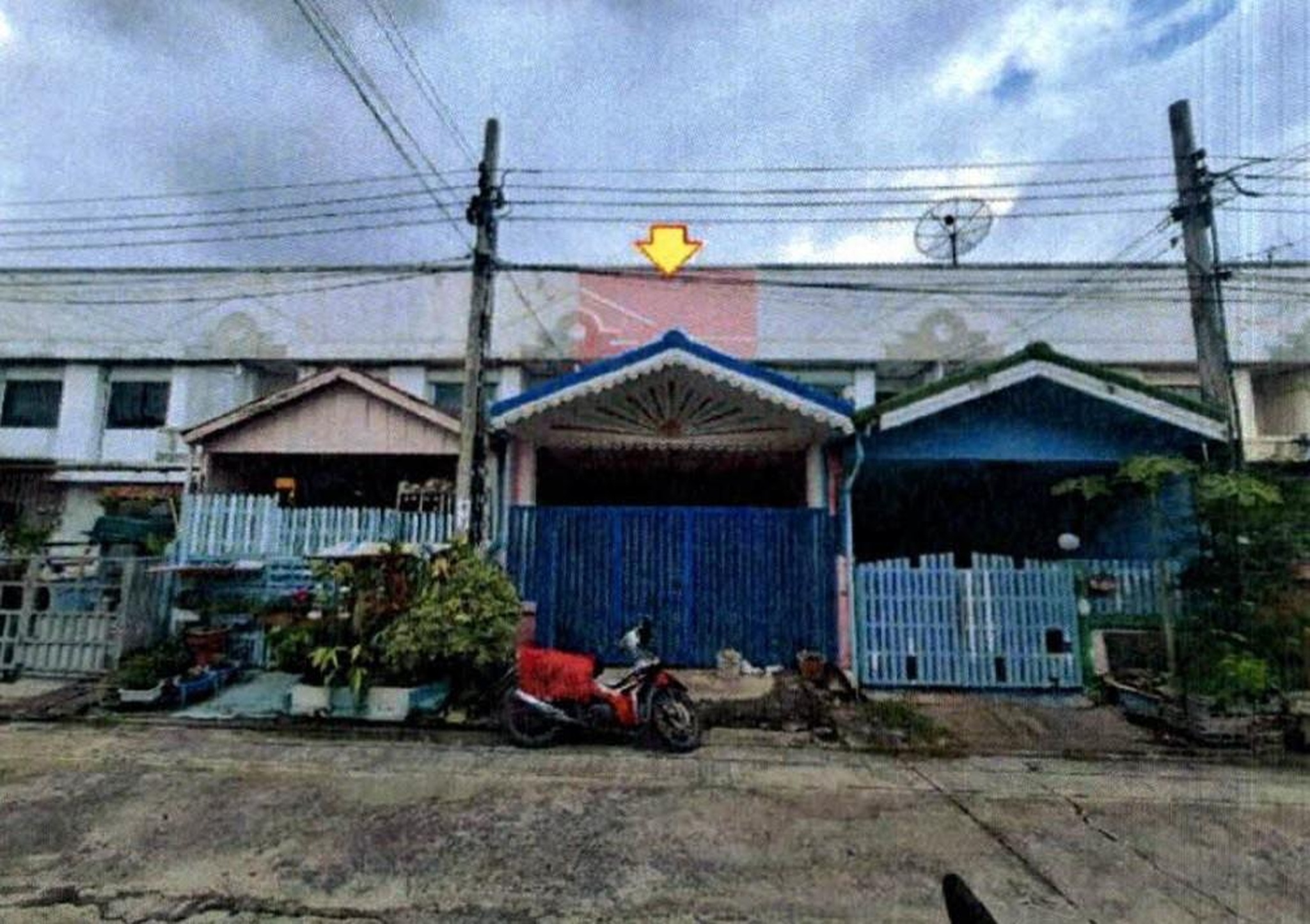ทรัพย์สถาบันโดย GHB ทาวน์เฮาส์ นครทองปาร์ควิว 3 (Nakornthong Park View 3)
