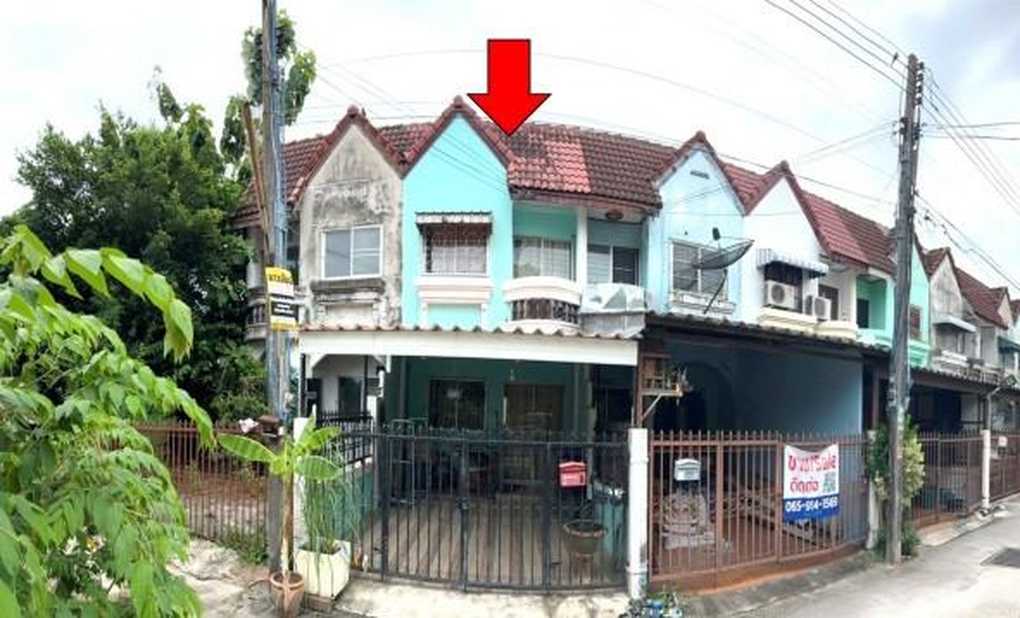 ทรัพย์สถาบันโดย GHB ทาวน์เฮาส์ แสนสุข