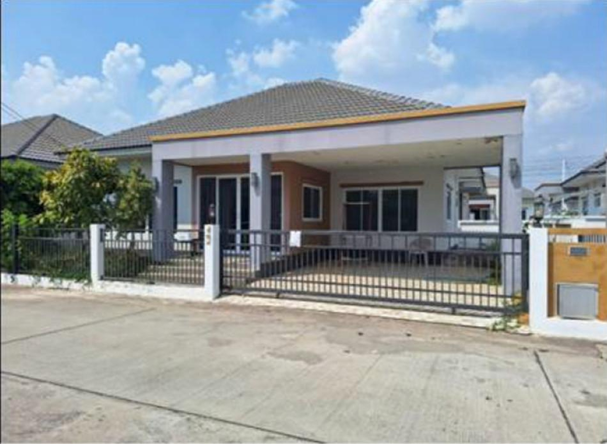 ทรัพย์สถาบันโดย GHB บ้านเดี่ยว ซอยเข้าวัดบ้านฝ้าย ถนนเลี่ยงเมืองนครราชสีม
