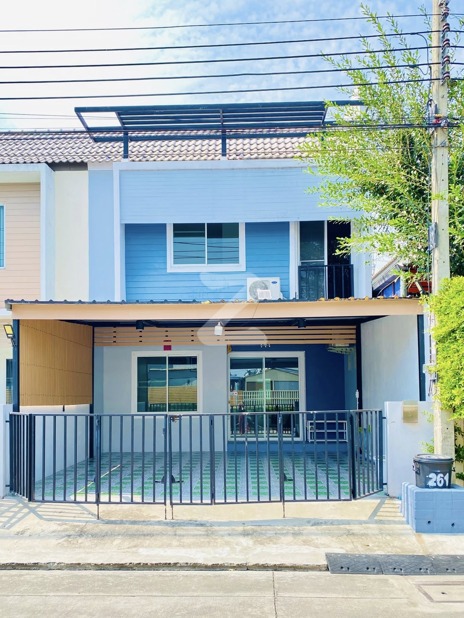 [ ปล่อยเช่า เจ้าของปล่อยเอง ] (บ้านใหม่รีโนเวท)  โครงการ เดอะคัลเลอร์   #ใกล้เมกาบางนา * ﻿﻿ทาวน์เฮ้าส์ 2 ชั้น : เจ้าของให้เช่าเอง (งดรับนายหน้า)