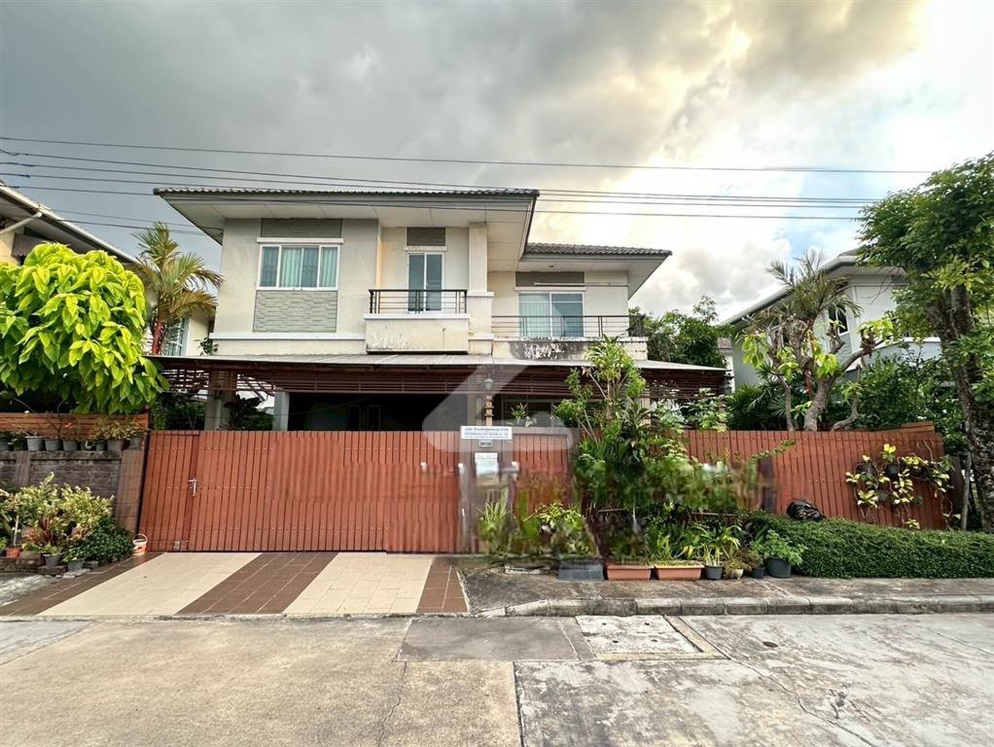 #ขายด่วน👇 📍หมู่บ้านเดอะ แพลนท์ บางนา    ขายบ้านเดี่ยว 2 ชั้น ถนนกิ่งแก้ว ถนนบางนา-ตราด  : เจ้าของขายเอง (งดรับนายหน้า)
