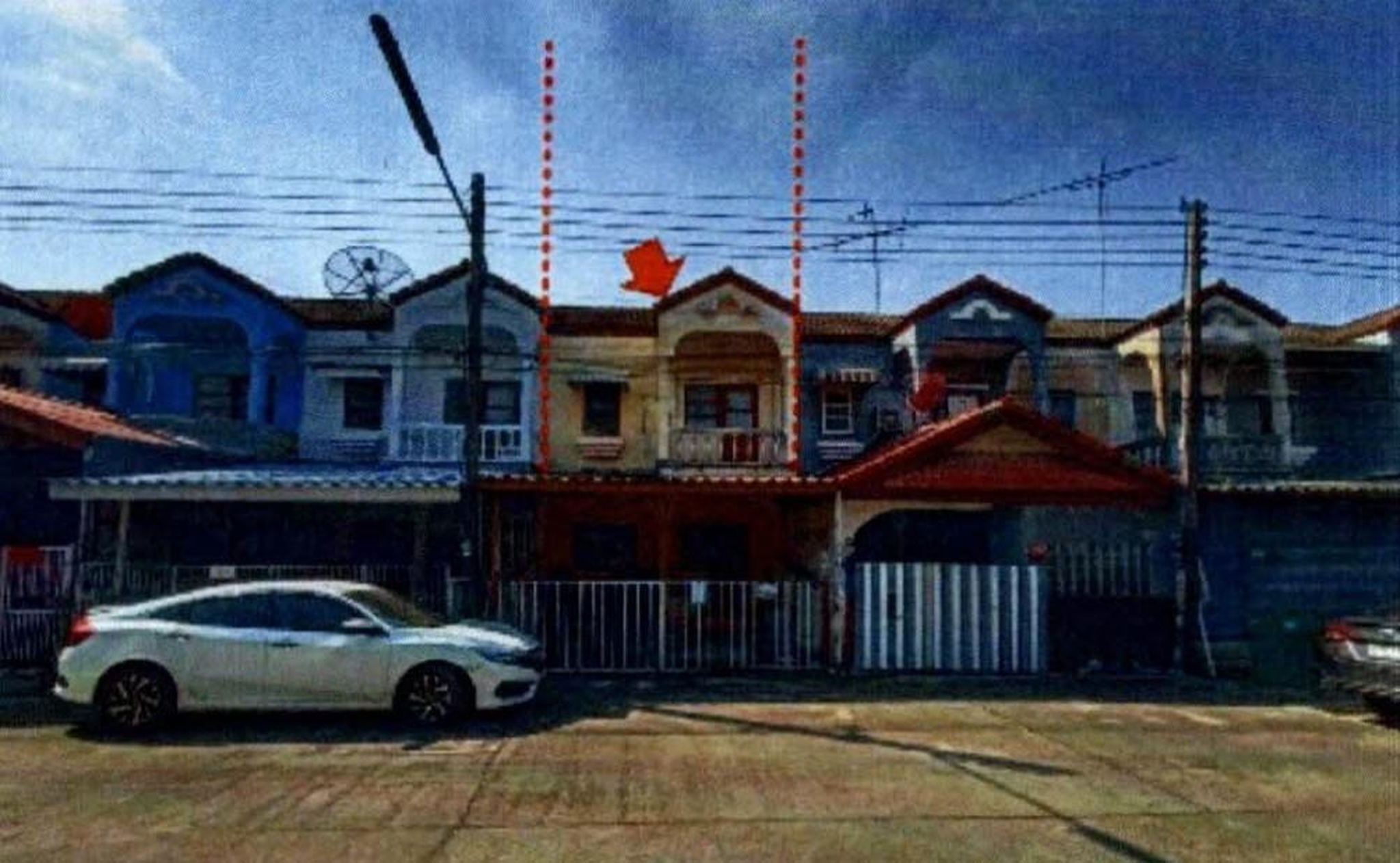 ทรัพย์สถาบันโดย GHB ทาวน์เฮาส์ บ้านธารารินทร์ ลำลูกกาคลอง 2 (Baan Thararin Lamlukka Klong 2)