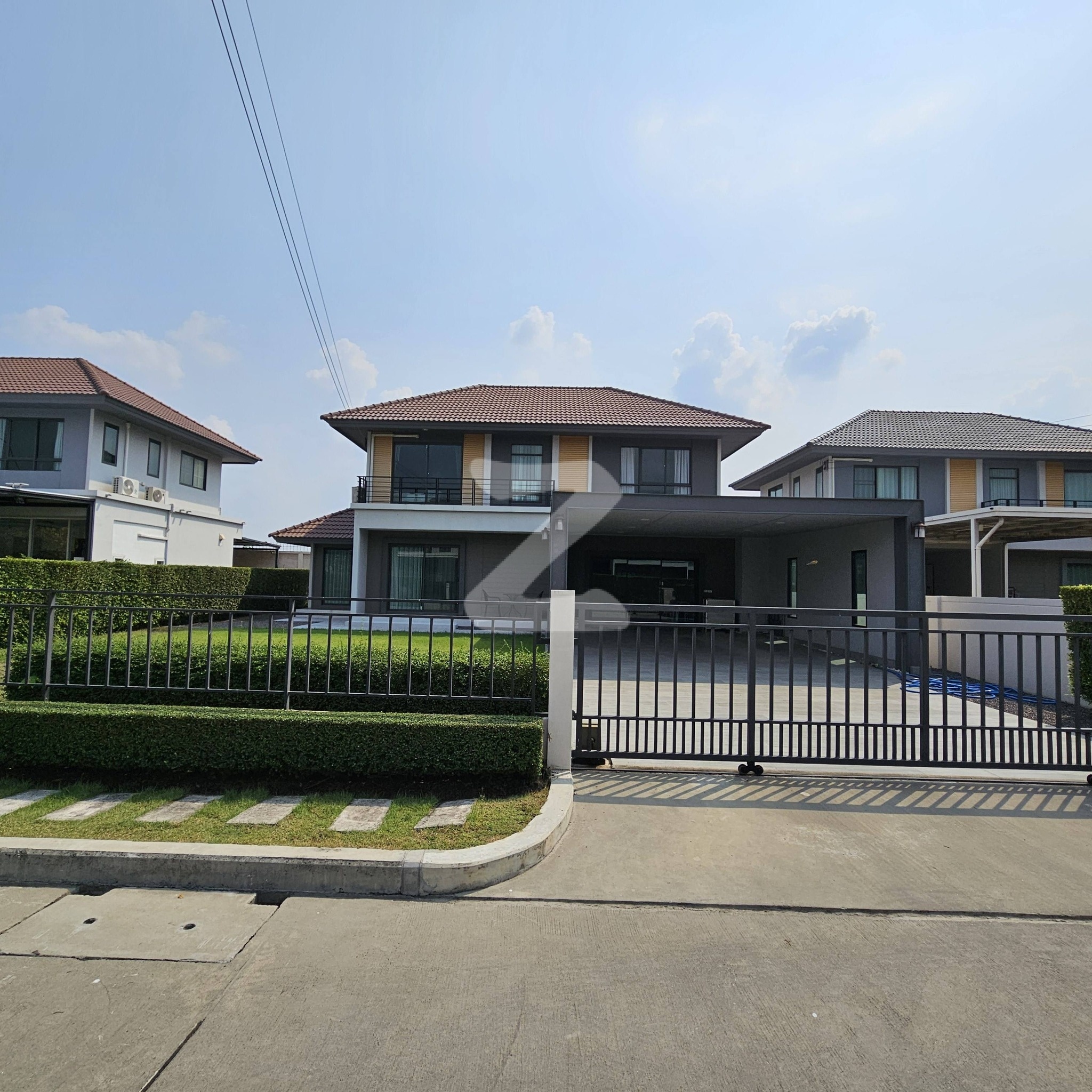 ขายด่วน (เจ้าของขายเอง) บ้านเดี่ยว 2 ชั้น หมู่บ้านเพฟ รามอินทรา-วงแหวน แขวงออเงิน เขตสายไหม กรุงเทพฯ : เจ้าของขายเอง (งดรับนายหน้า)