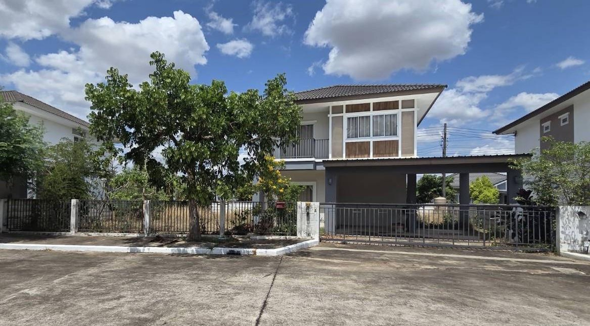 ทรัพย์สถาบันโดย GHB บ้านเดี่ยว ซอยภายในโครงการฯ ถนนชยางกูร (ทล.212)