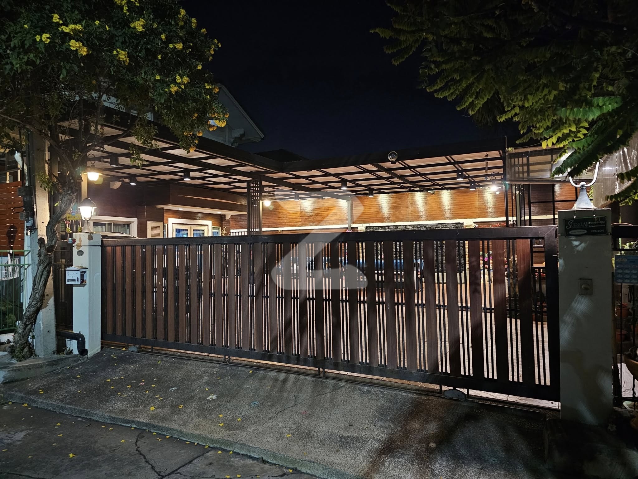 ขายด่วนบ้านเดี่ยว 2 ชั้น โครงการศุภาลัยการ์เด้นวิลล์ ติวานนท์-ปทุมธานี                             : เจ้าของขายเอง (งดรับนายหน้า)