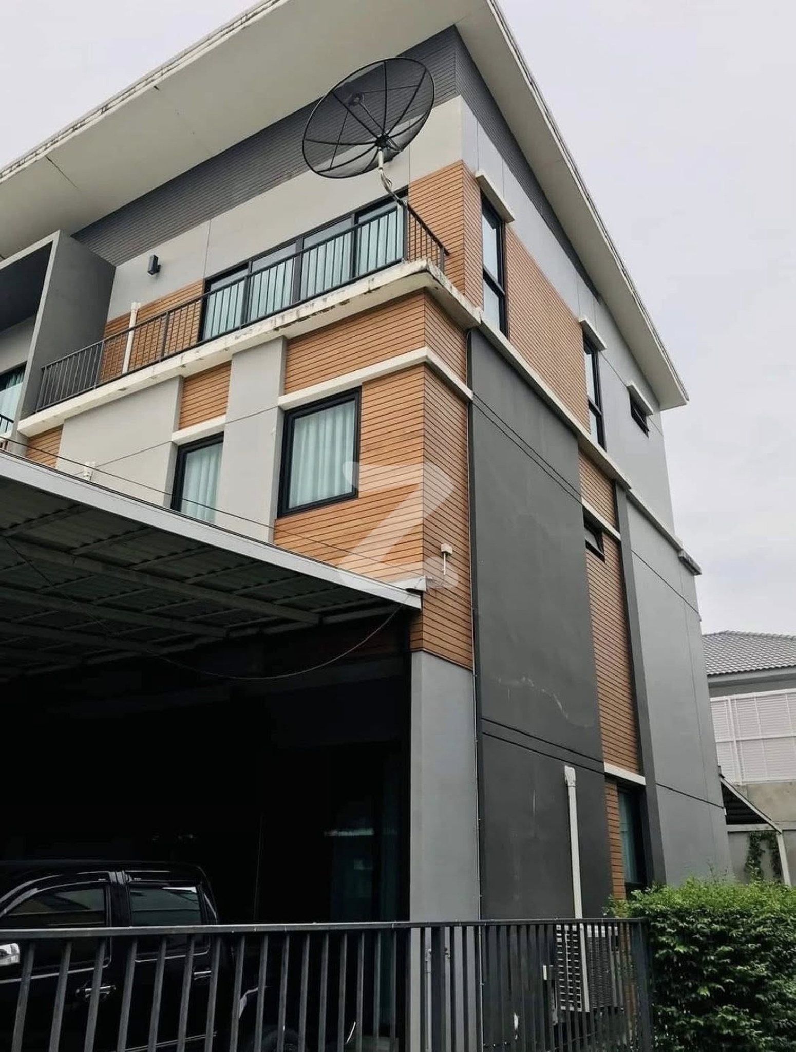 ขายด่วนๆจ้าา📌เจ้าของขายเอง ทาวน์โฮม 3 ชั้น หลังริม Eco space บางนา (วงแหวน)                      : เจ้าของขายเอง (งดรับนายหน้า)