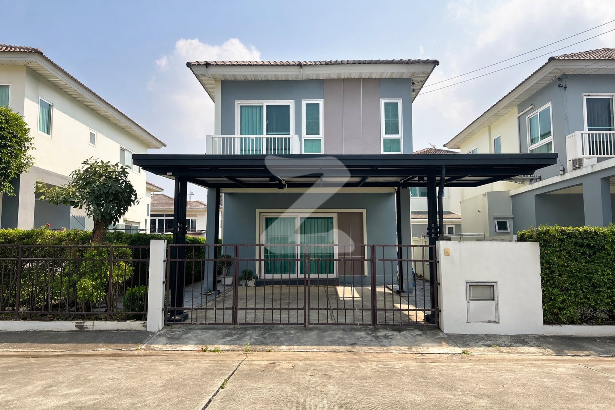 (เจ้าของบ้านขายเองครับ) โครงการ: ศุภาลัยไพรด์ บางนา-ลาดกระบัง ขนาด 38.8 ตรว                                        : เจ้าของขายเอง (งดรับนายหน้า)