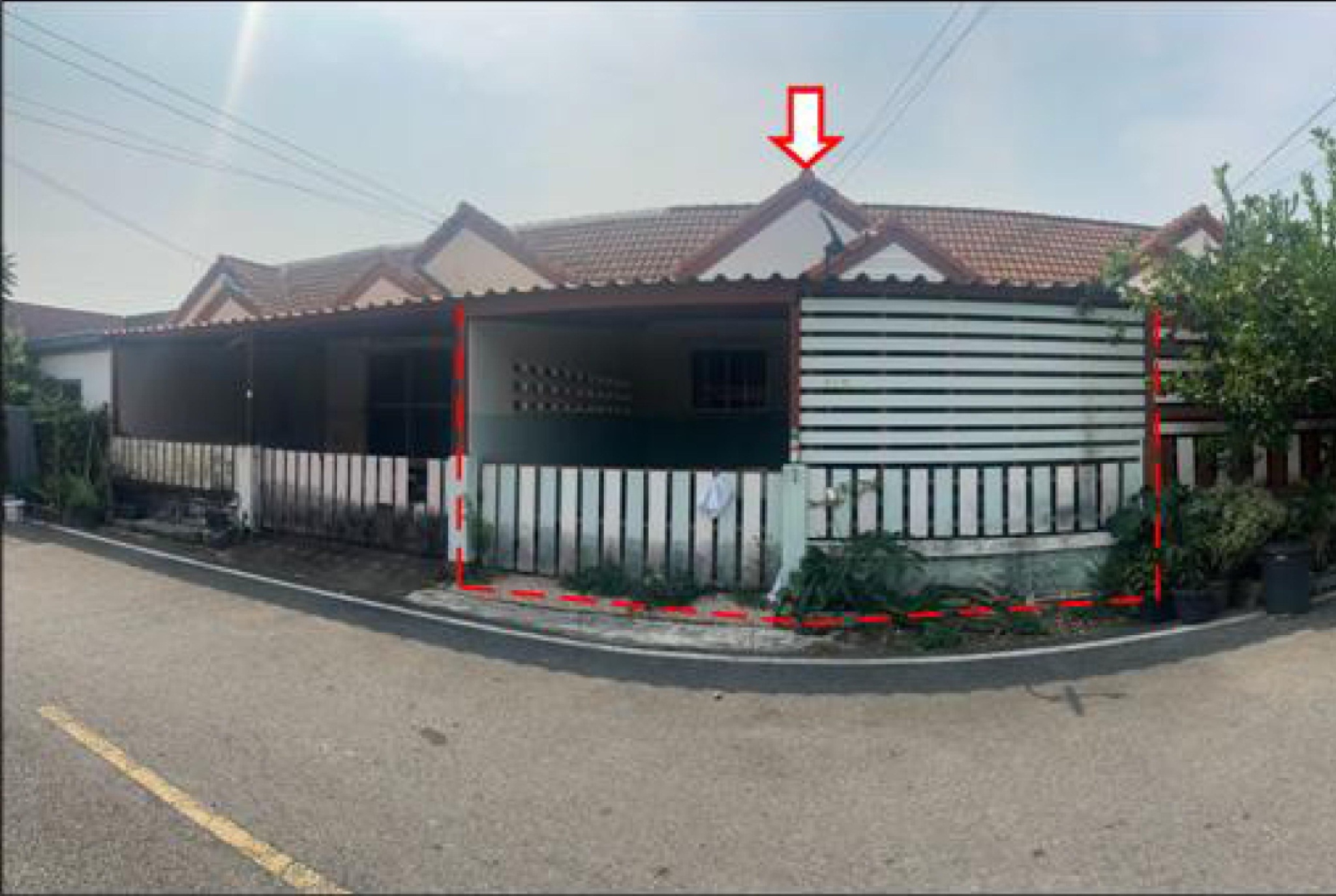 ทรัพย์สถาบันโดย GHB ทาวน์เฮาส์ เสนาวิลล่า (Ozone Villa Ban Chang)