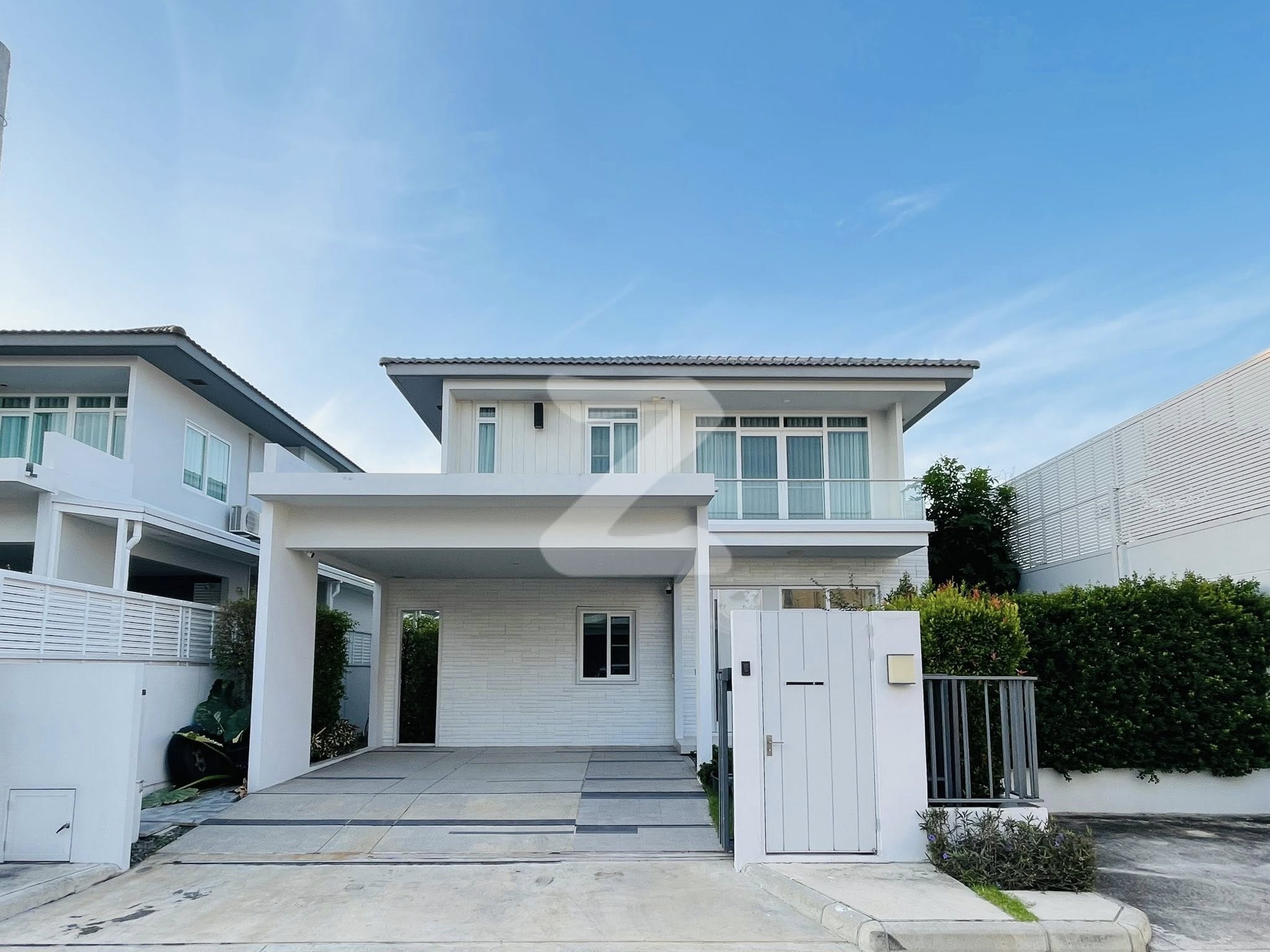 🔥 บ้านทำเลทอง โครงการใหม่ ราคาดีกว่านี้ไม่มีแล้ว🔥 🏡บ้านเดี่ยว โครงการ มัณฑนาบางนา-วงแหวน  : เจ้าของให้เช่าเอง (งดรับนายหน้า)