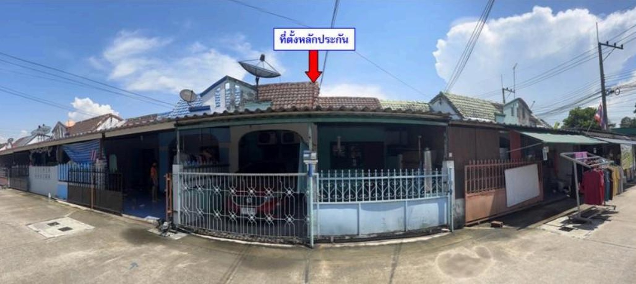ทรัพย์สถาบันโดย GHB ทาวน์เฮาส์ ราชา วิลเลจ (Warisara Village)