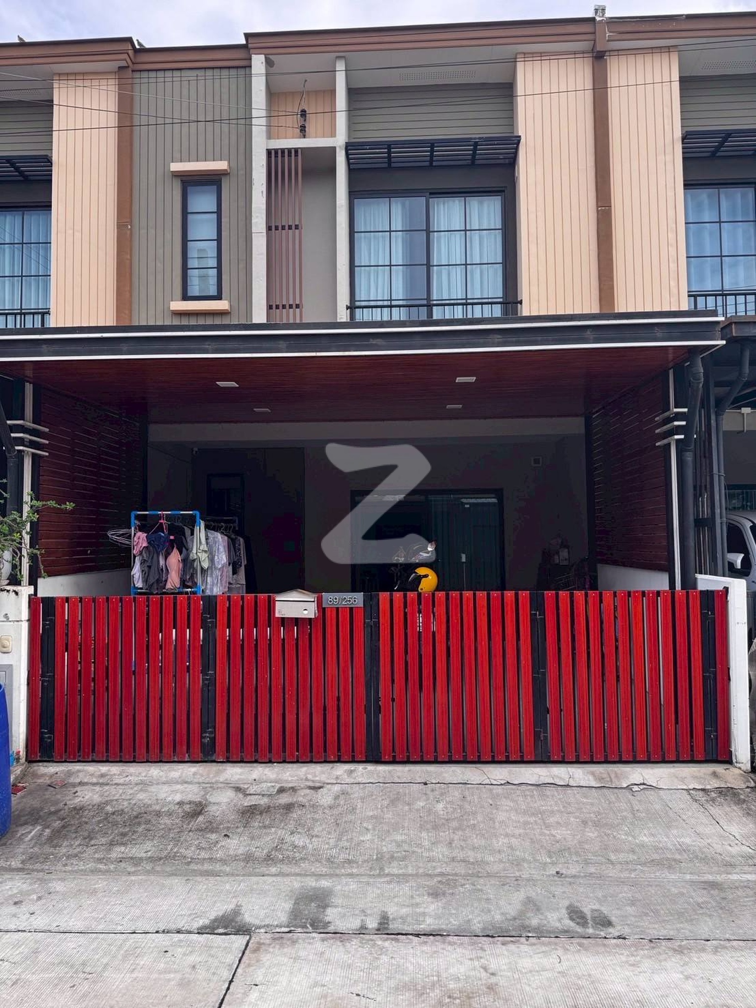 🏠 ขายเดอะคอนเนคสุวรรณภูมิ 4 (ซอยกิ่งแก้ว 37)  🙏เจ้าของขายเอง ราคาขาย  : 2,900,000  #ค่าโอนตามตกลงกัน #ยินดีรับตัวแทนขาย : เจ้าของขายเอง (งดรับนายหน้า)