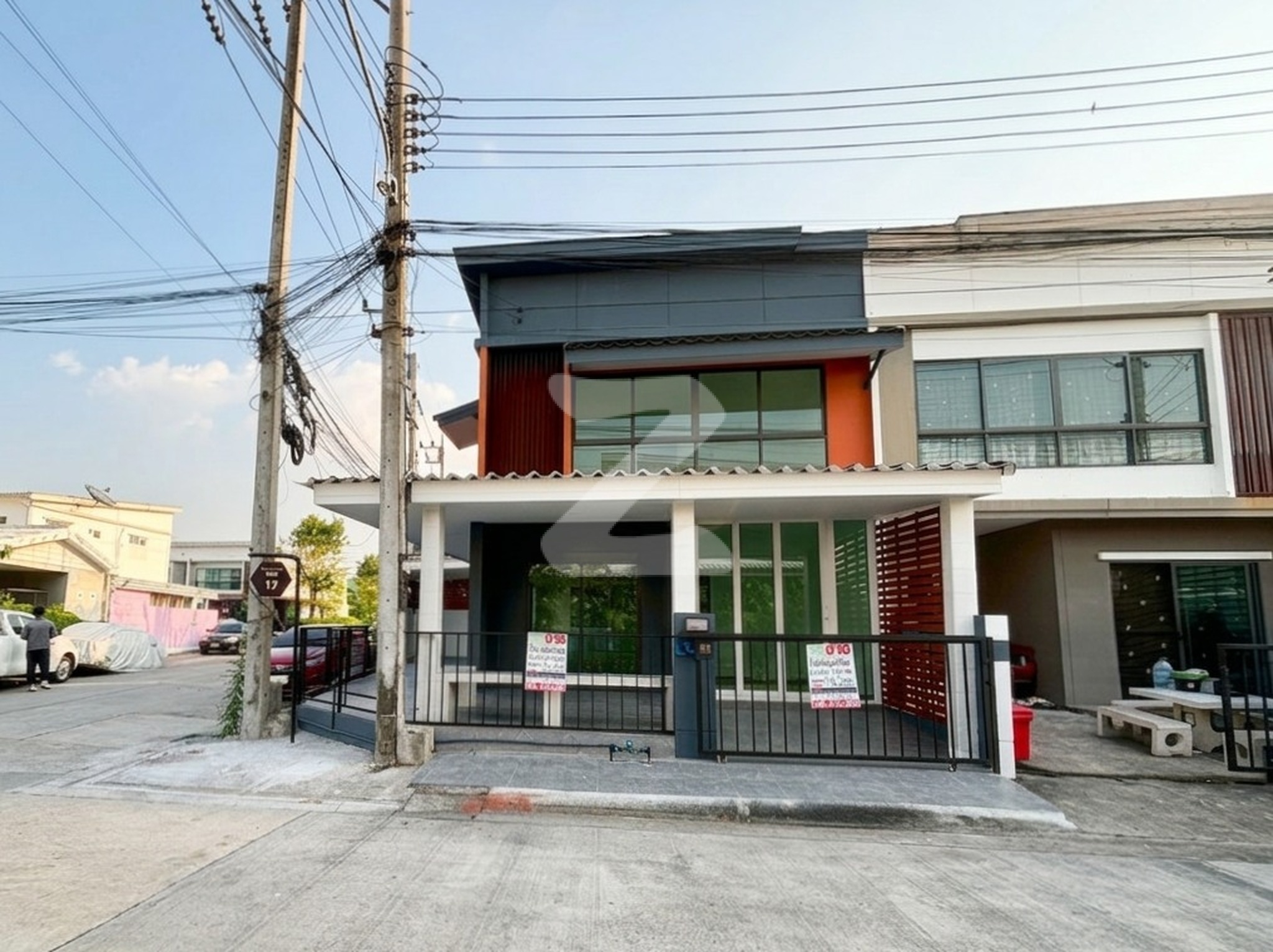 🏠ขายบ้านทาว์โฮมหมู่บ้านพฤกษา83  หลังมุม ต่อเติมหน้าบ้านหลังบ้านแล้ว ติดเซ็นทรัลศาลายา🏠 : เจ้าของขายเอง (งดรับนายหน้า)