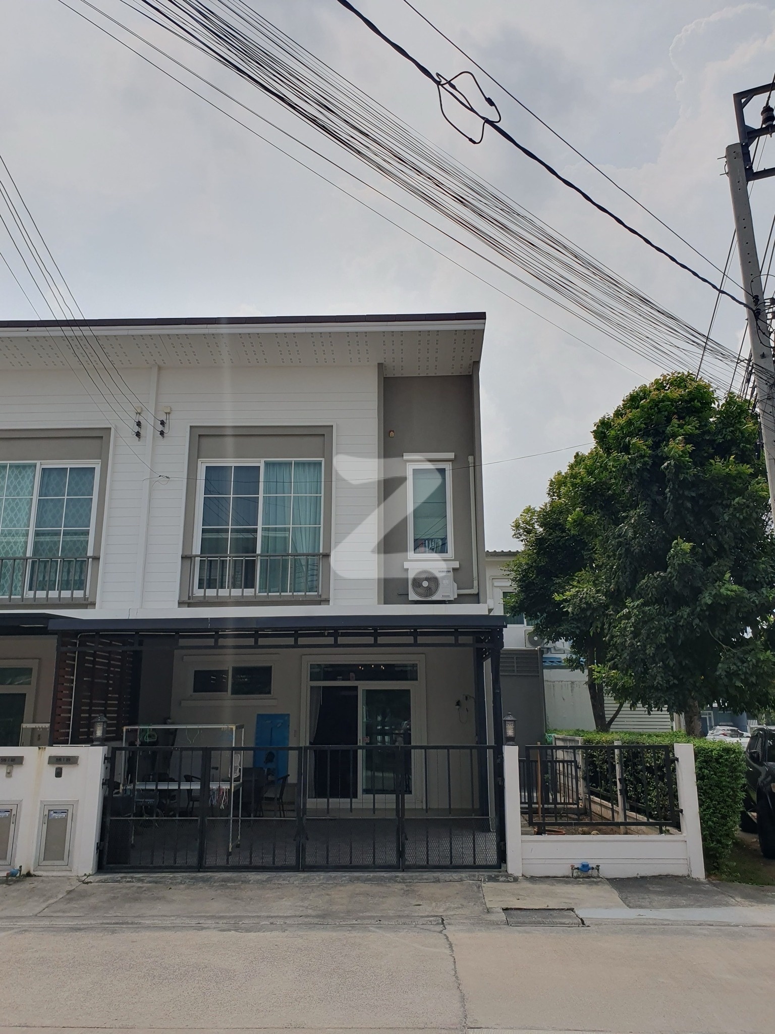 กัสโต้ ดอนเมือง–สรงประภา (Q House) ซอย 8 (หลังมุม)                                                 : เจ้าของขายเอง (งดรับนายหน้า)