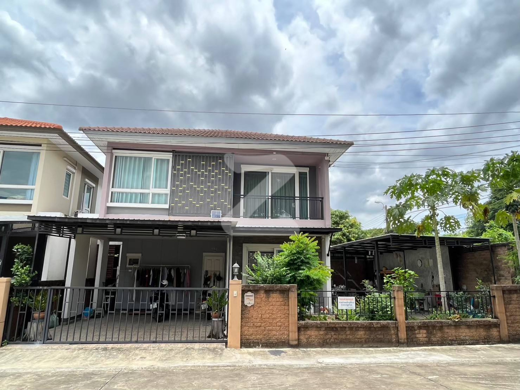 #ขายบ้าน !!!โครงการโกลเด้นนีโอ อ่อนนุช65 #ขนาด 52 ตรว./134 ตรม. หลังริมสุด                            : เจ้าของขายเอง (งดรับนายหน้า)